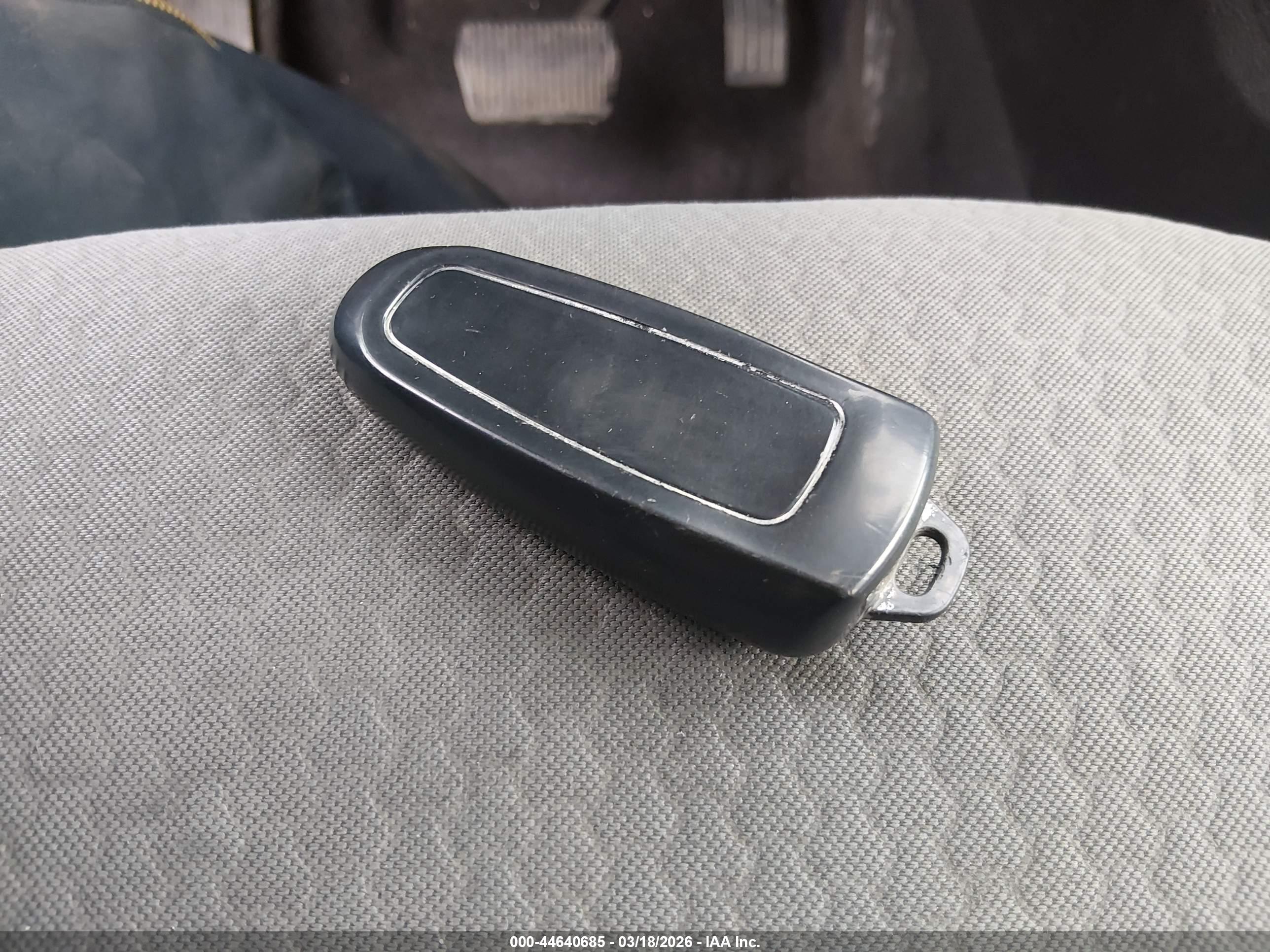 FORD ESCAPE image 11