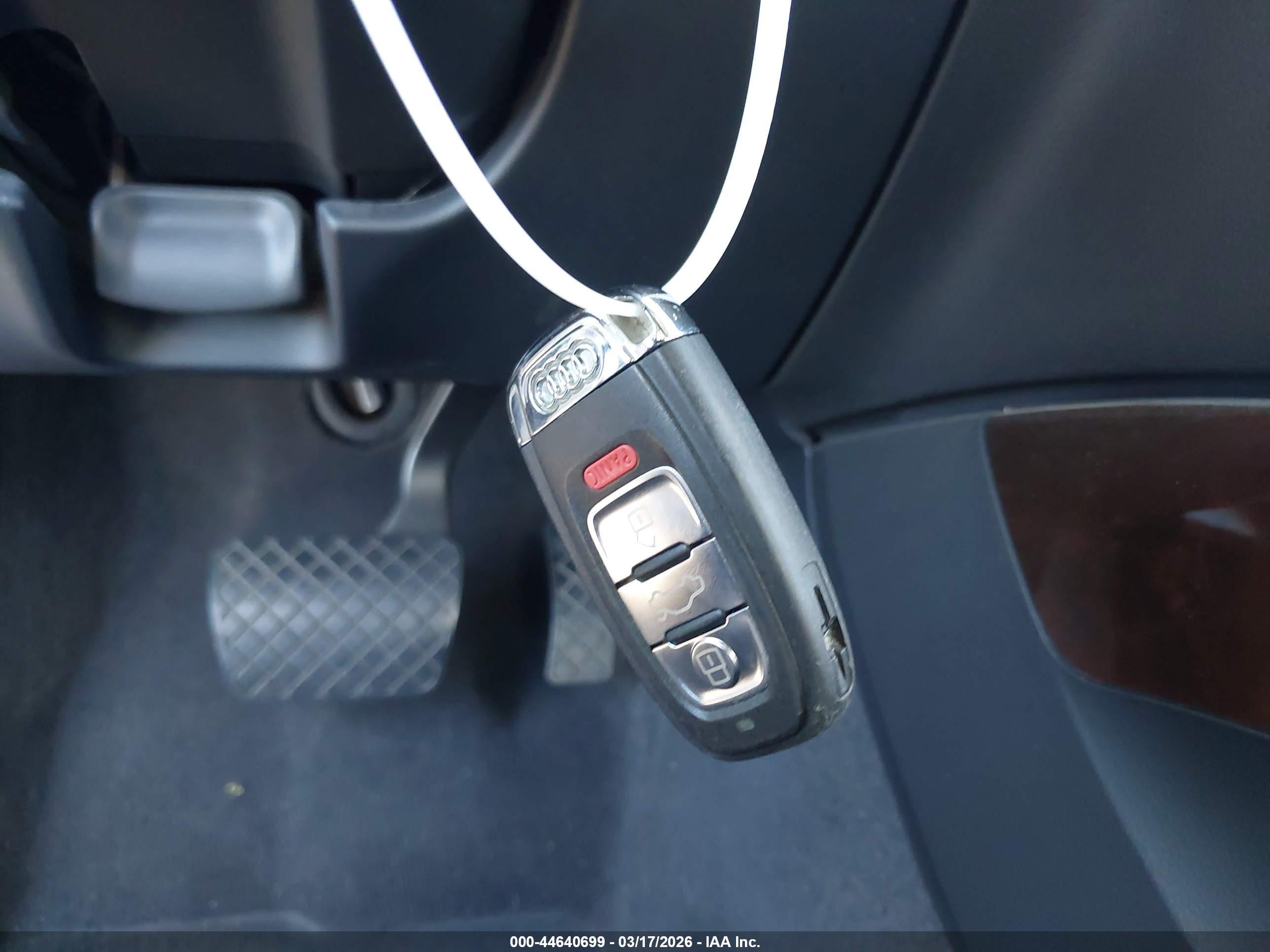 AUDI Q5 image 11