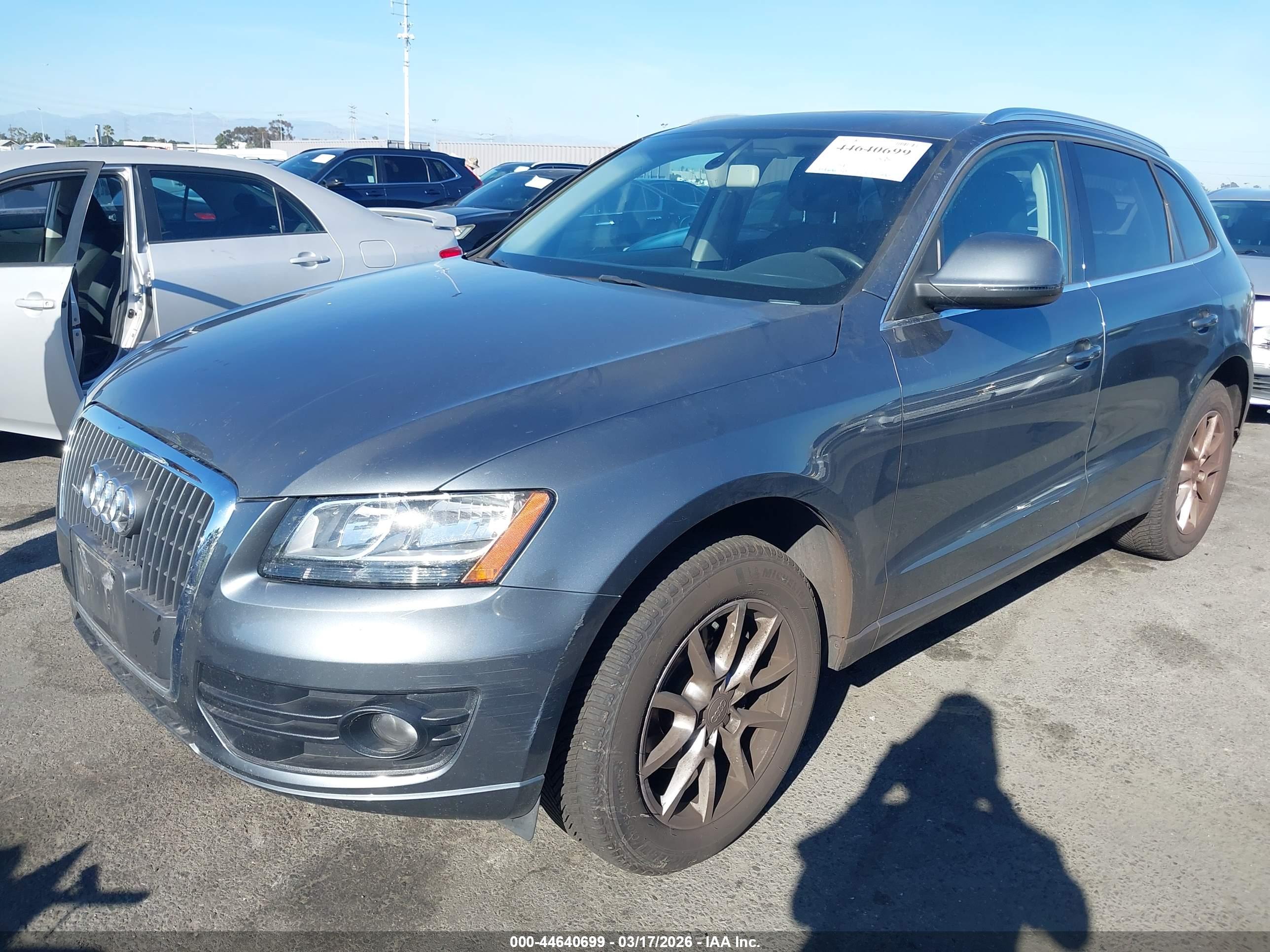 AUDI Q5 image 2
