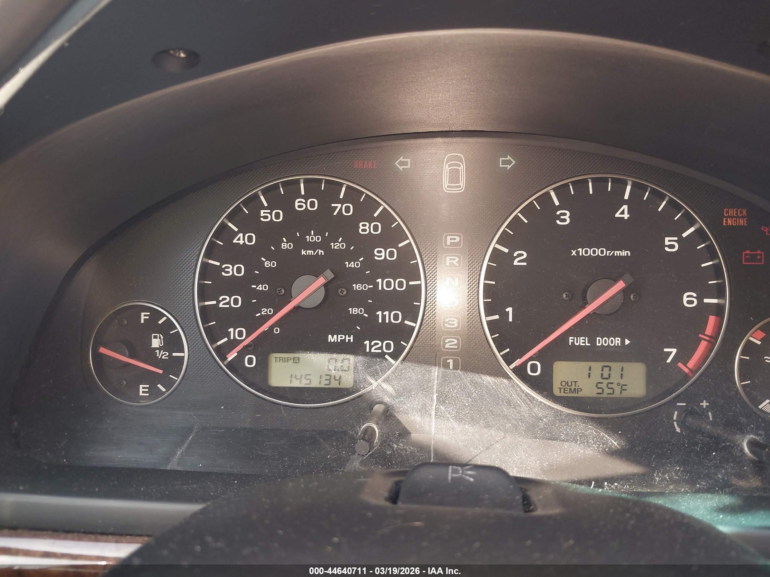 SUBARU OUTBACK image 7