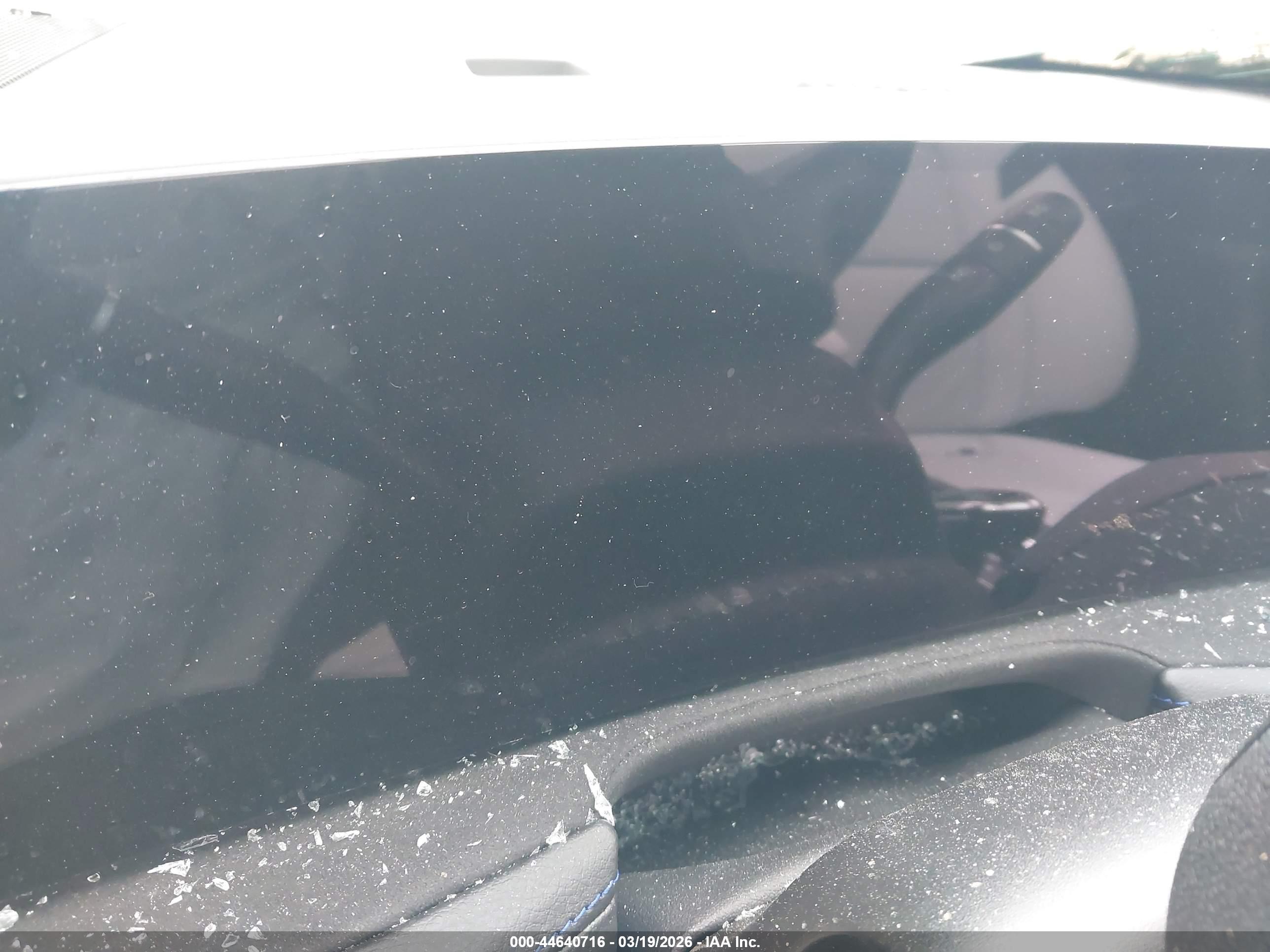 CADILLAC XT4 image 7