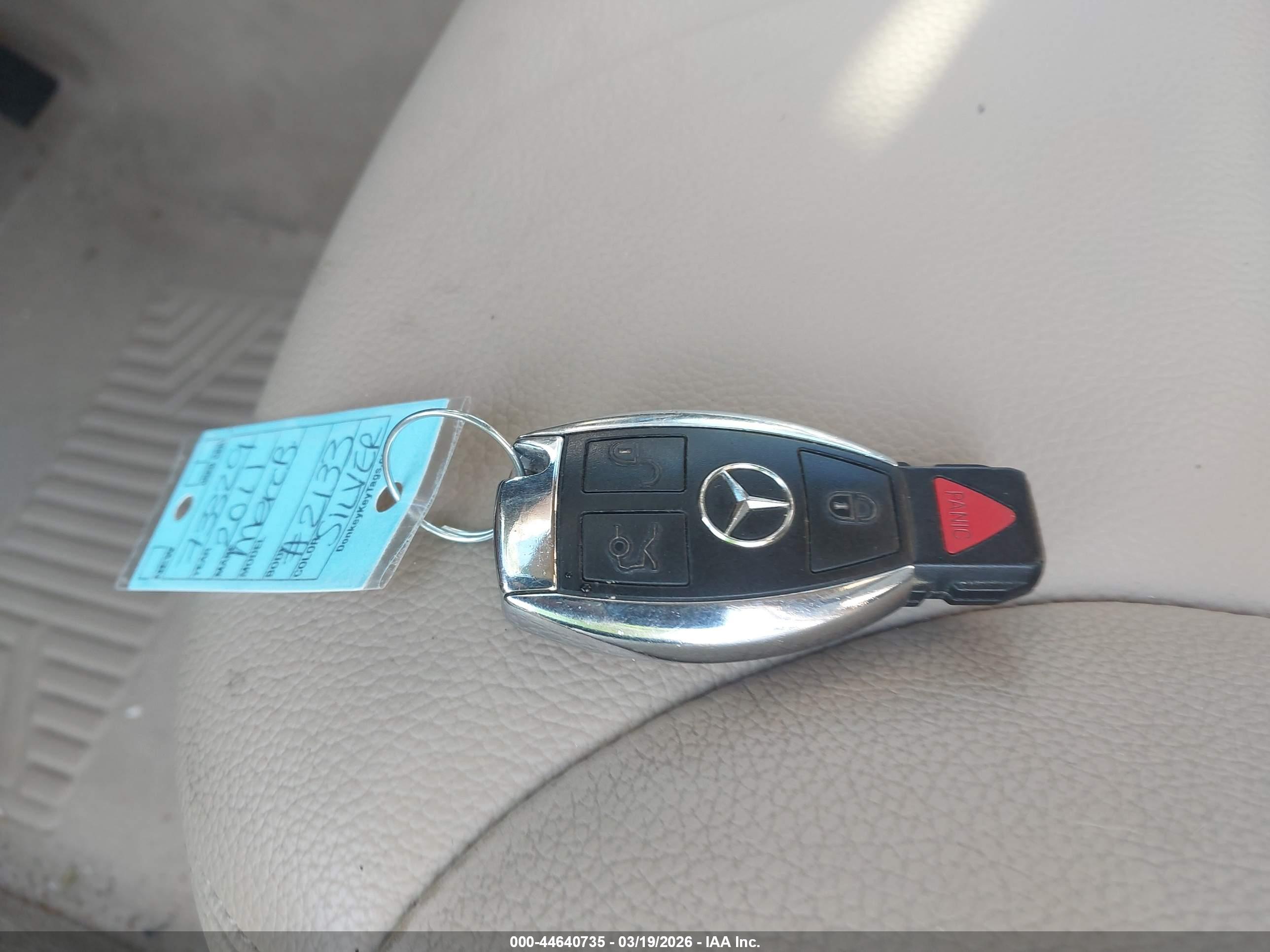 MERCEDES-BENZ R image 11