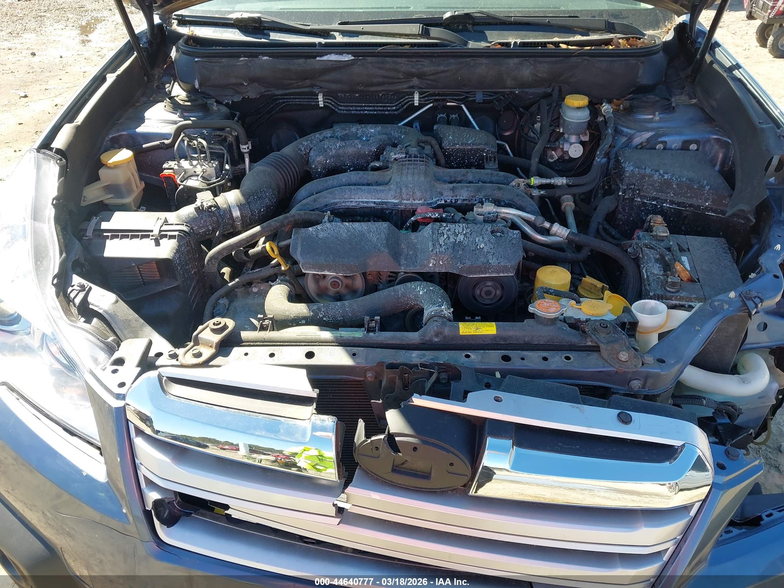 SUBARU OUTBACK image 10