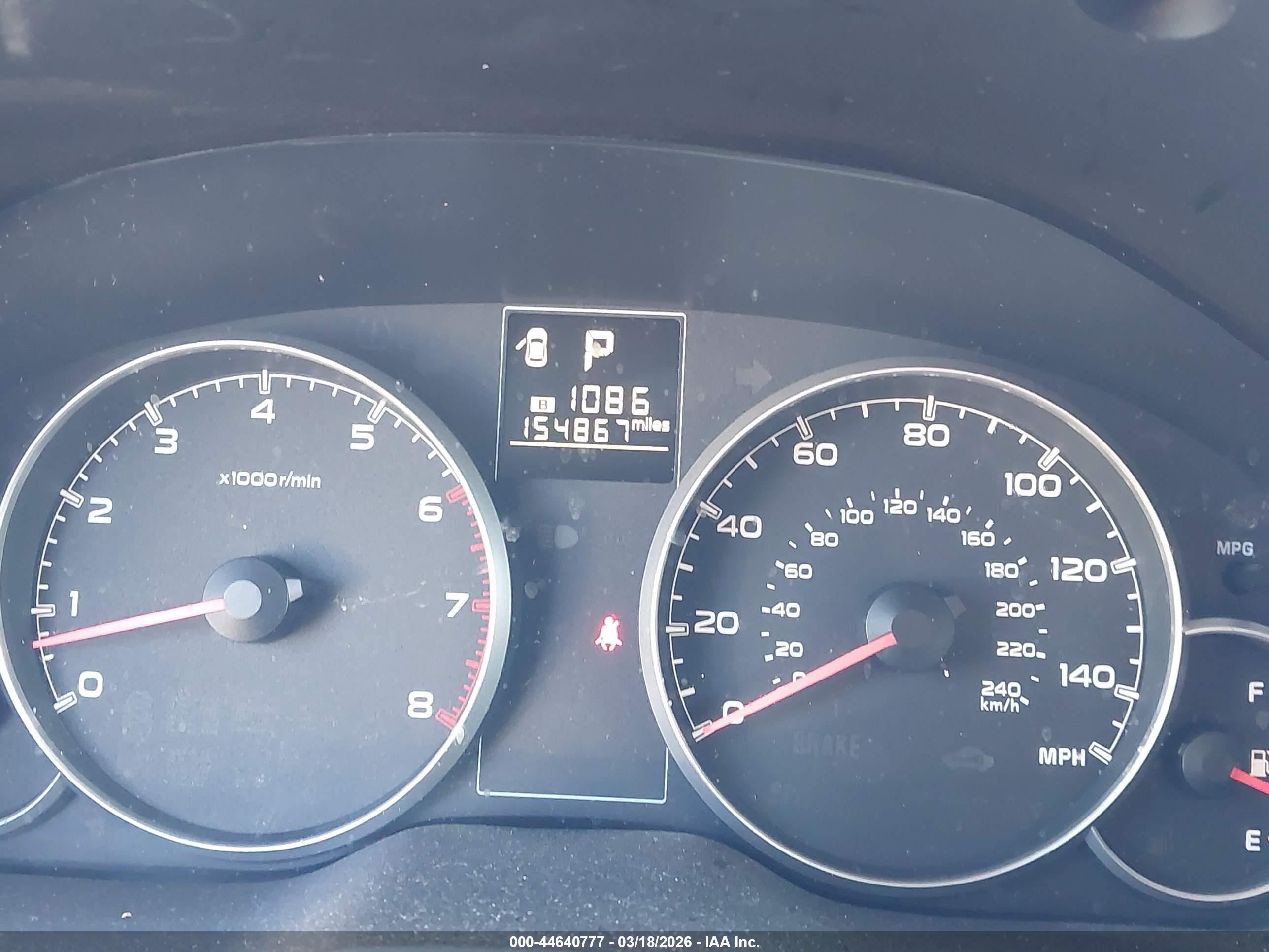 SUBARU OUTBACK image 7