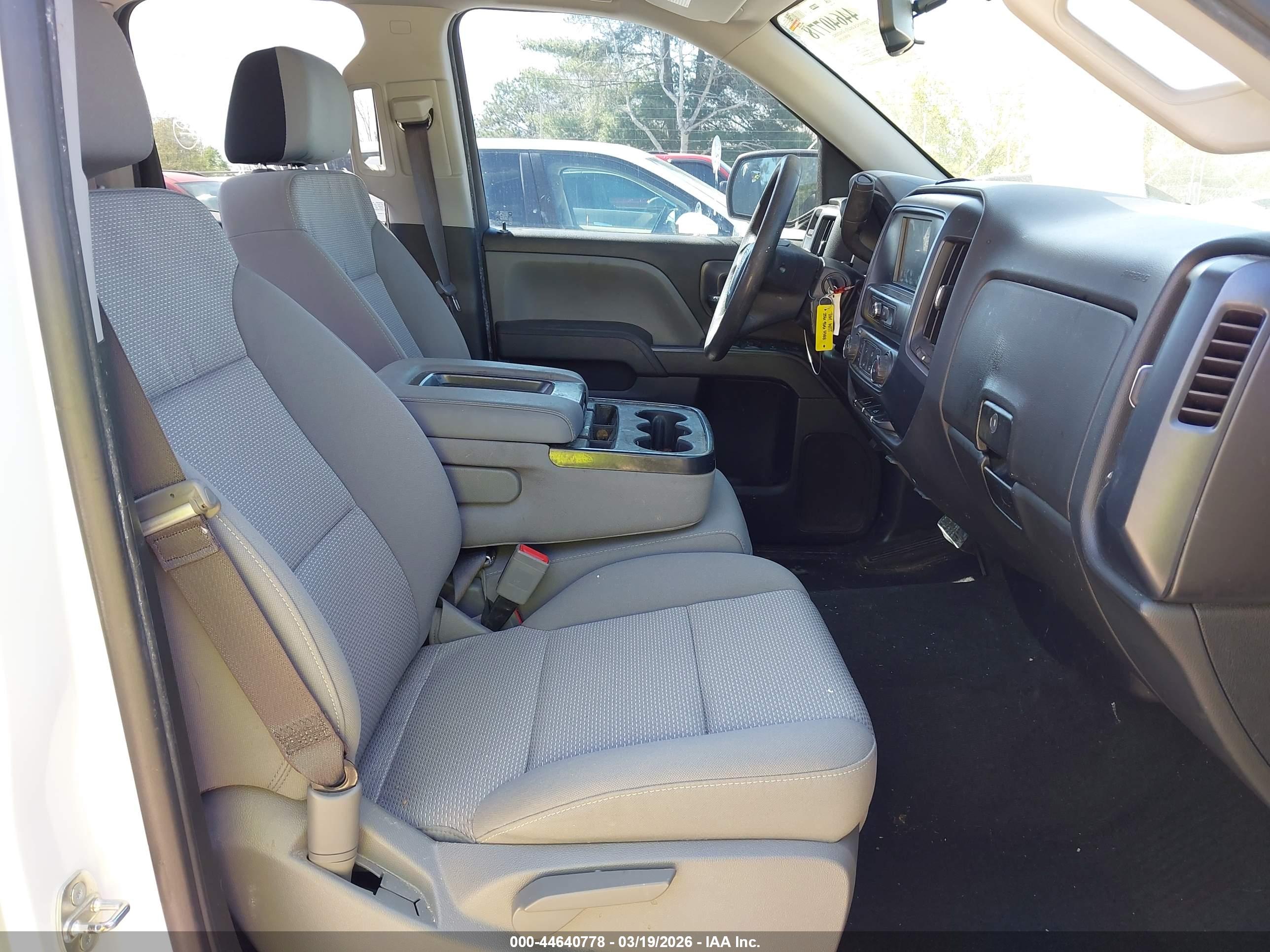 GMC SIERRA image 5