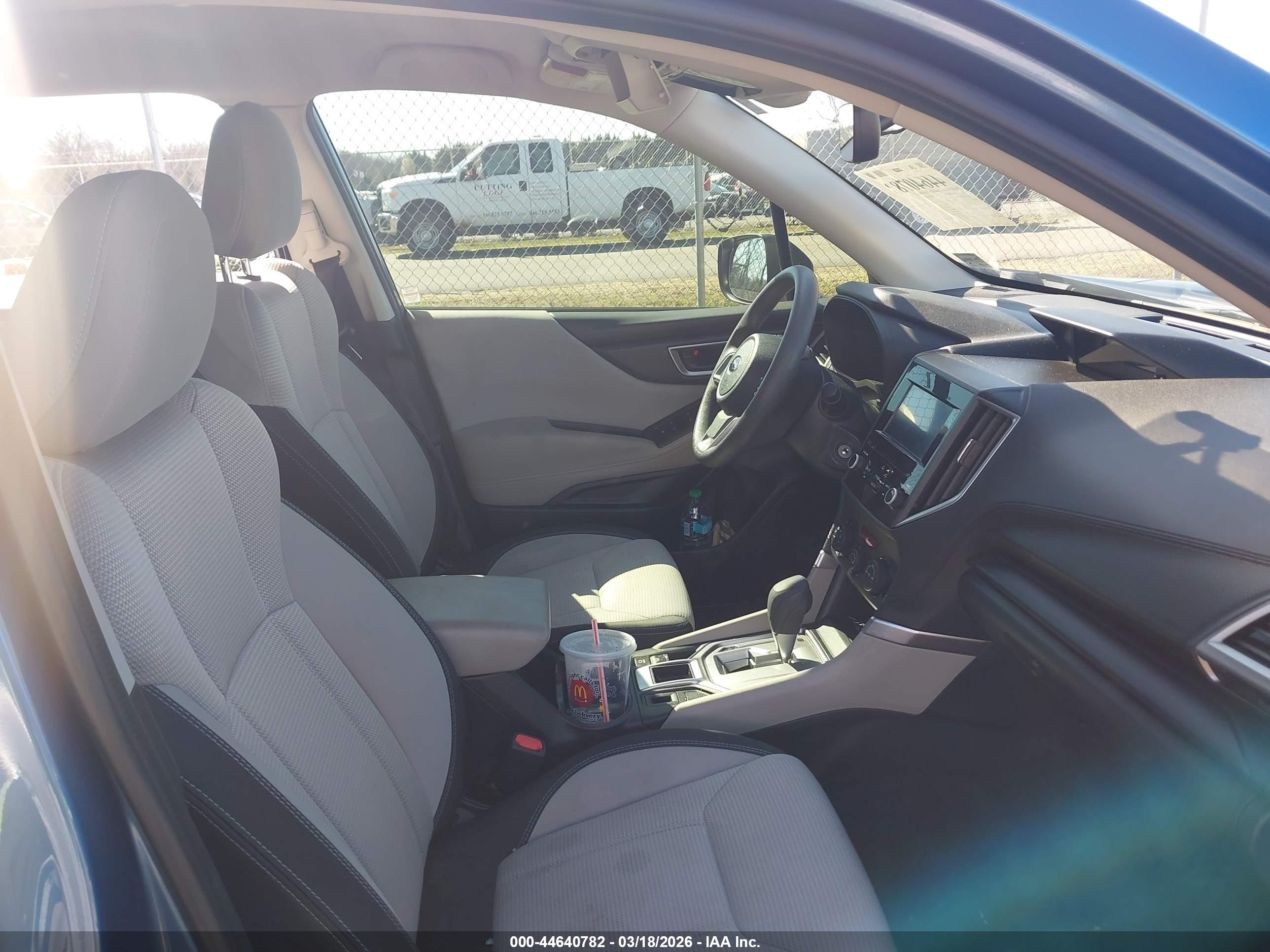SUBARU FORESTER image 5