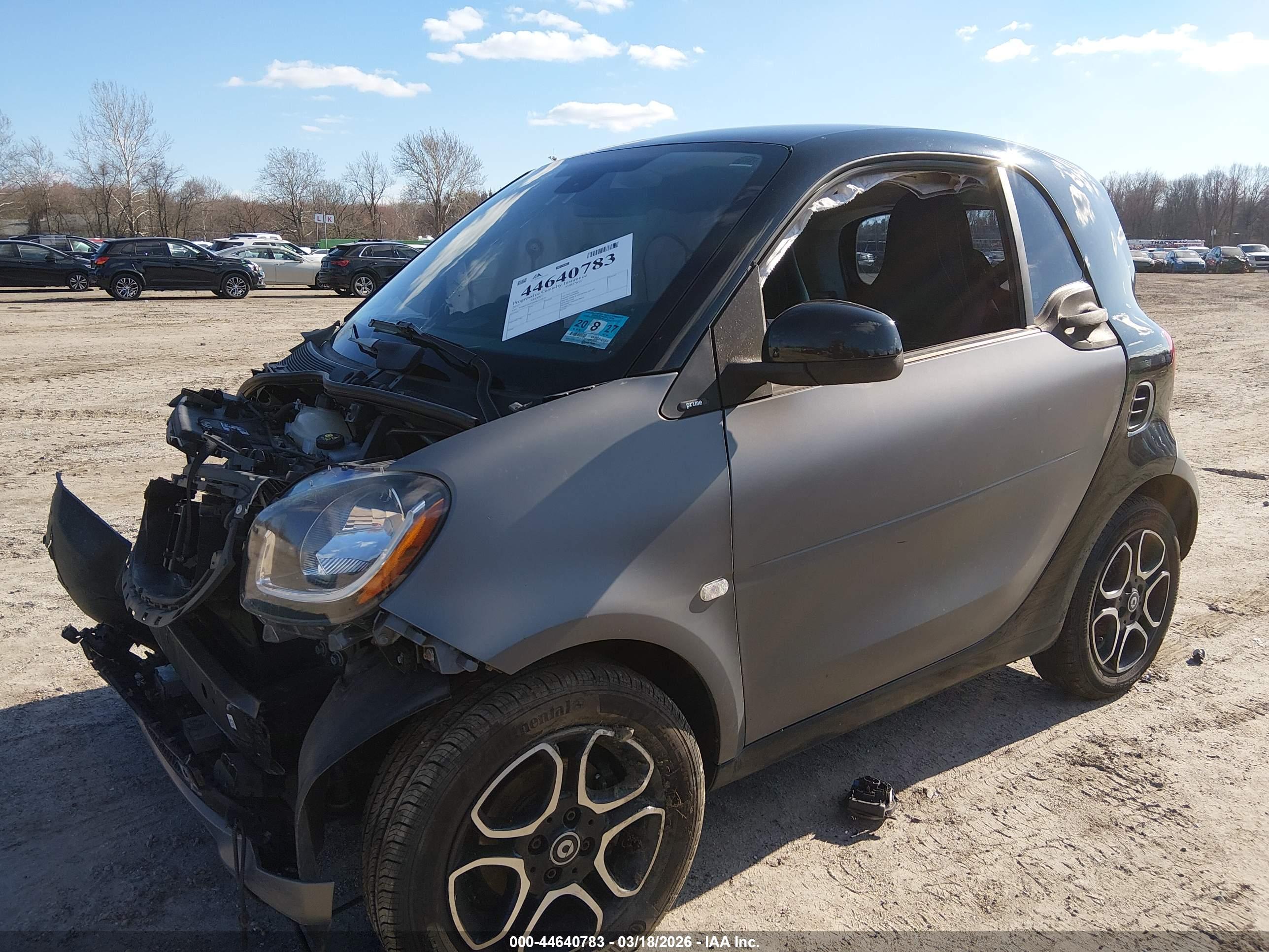 SMART FORTWO image 2