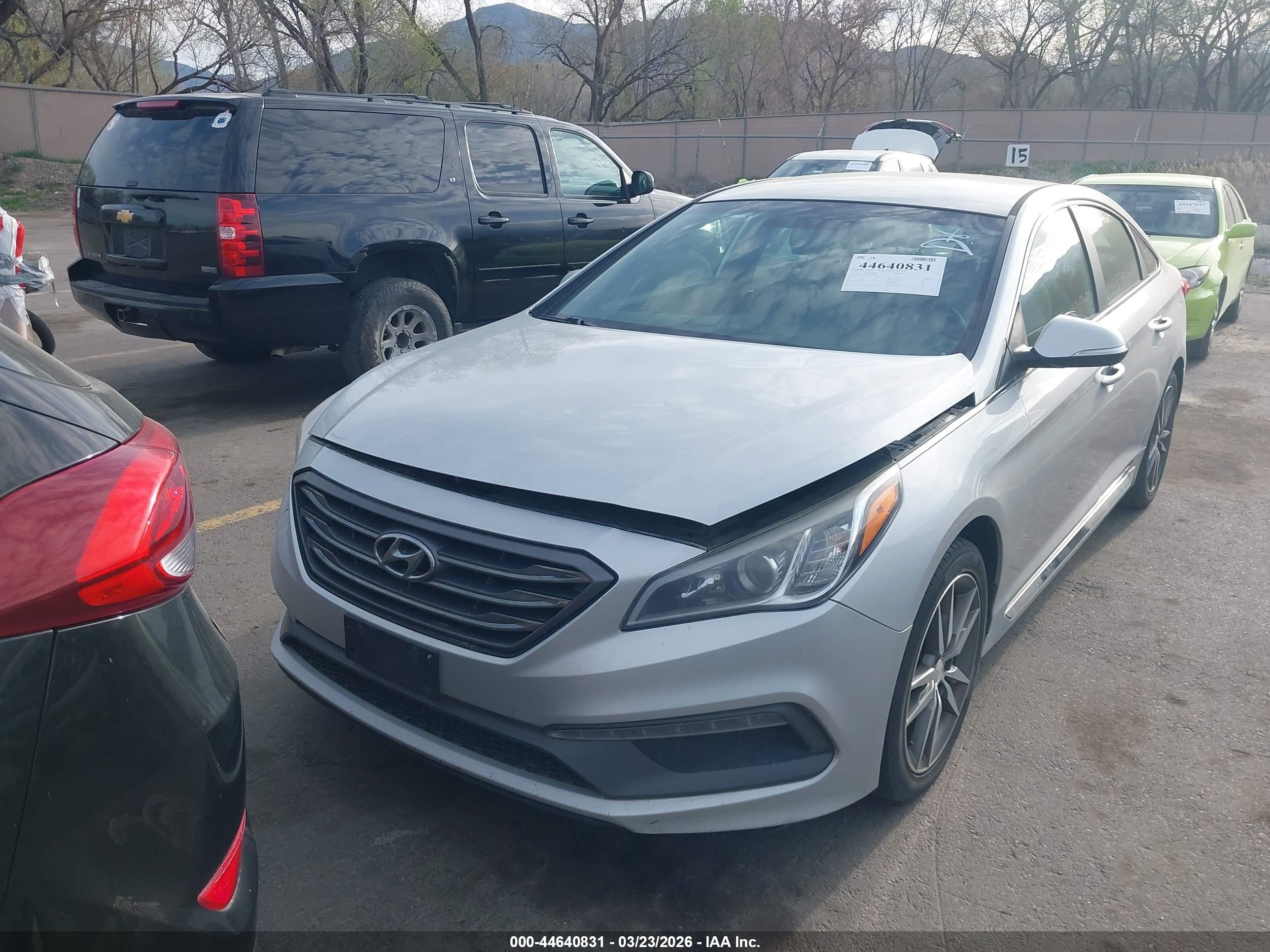 HYUNDAI SONATA image 6