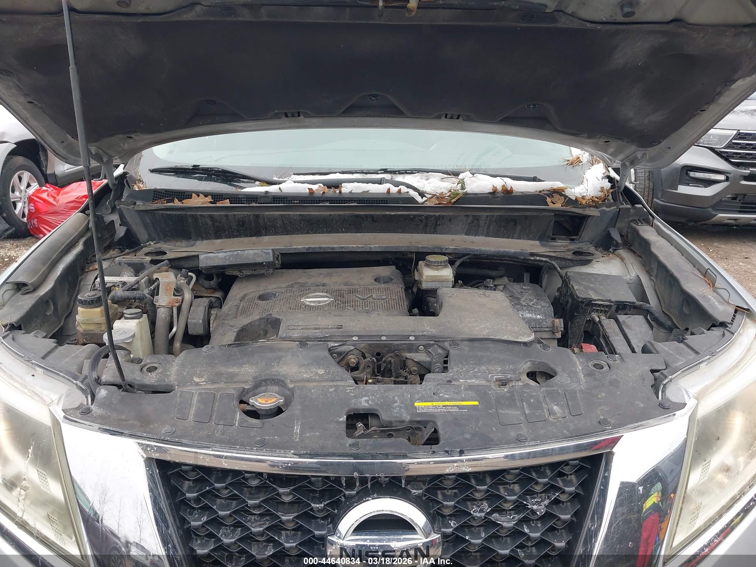 NISSAN PATHFINDER image 10