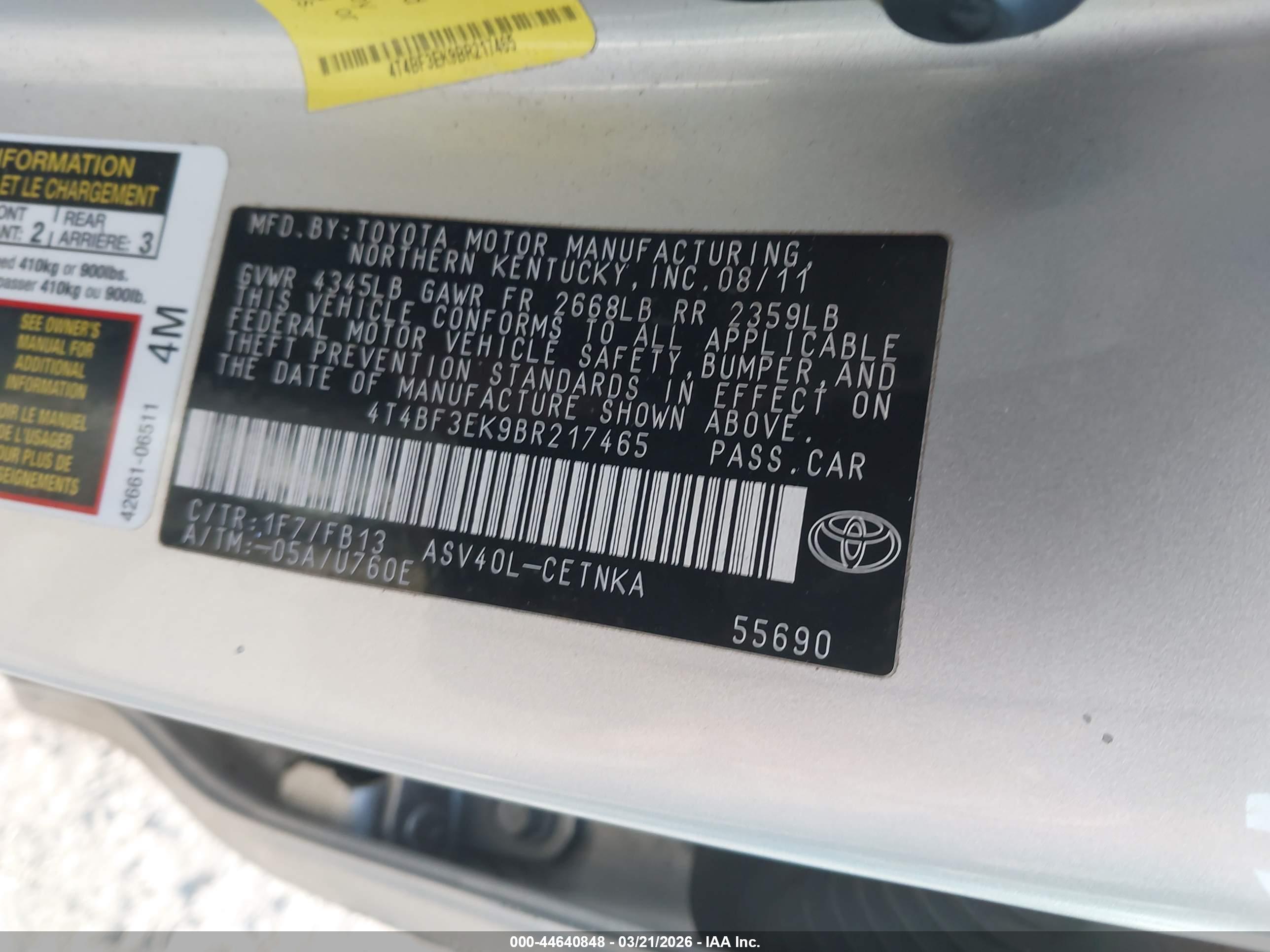TOYOTA CAMRY image 9