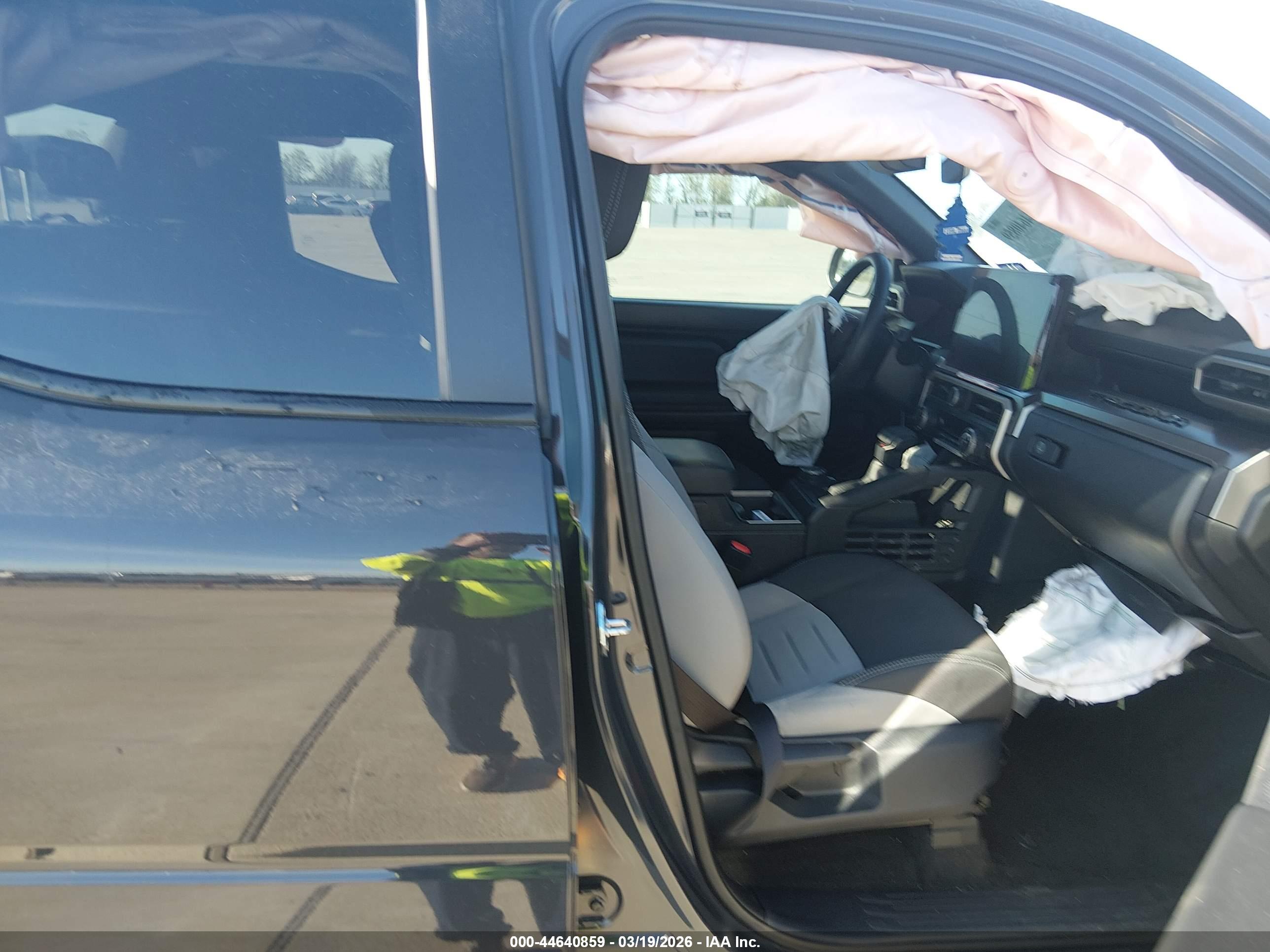 TOYOTA TACOMA image 5