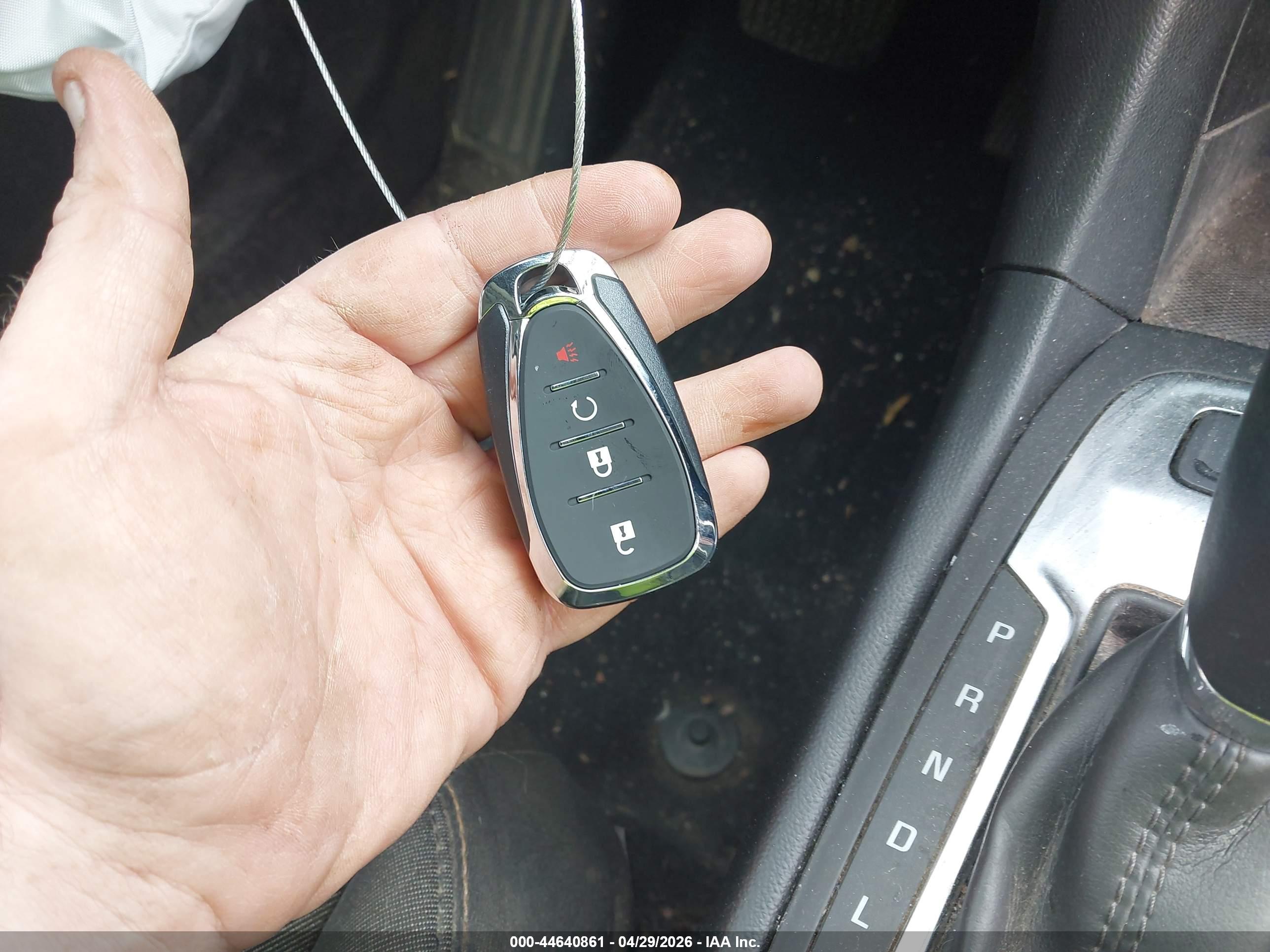 CHEVROLET EQUINOX image 11
