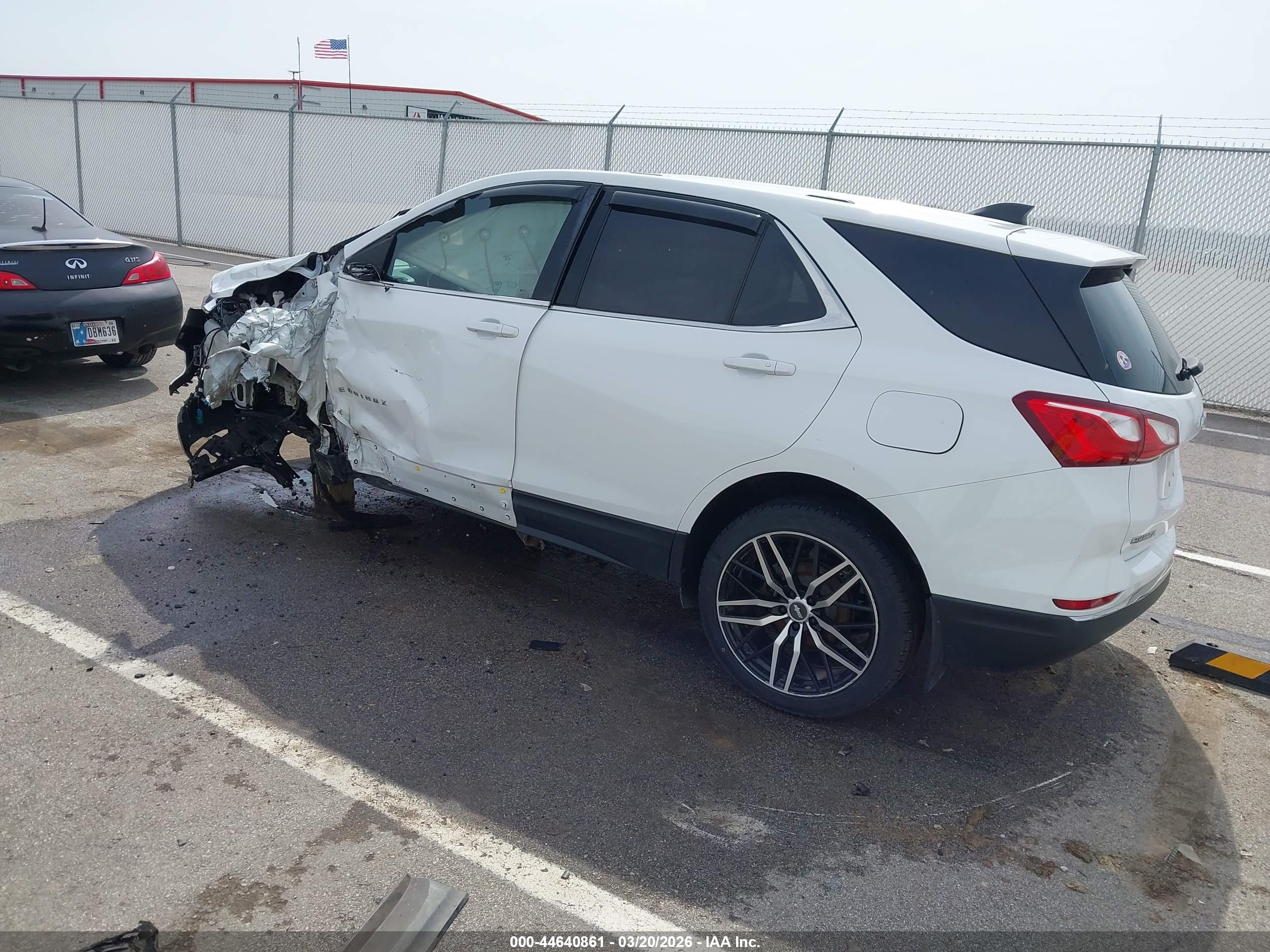 CHEVROLET EQUINOX image 3
