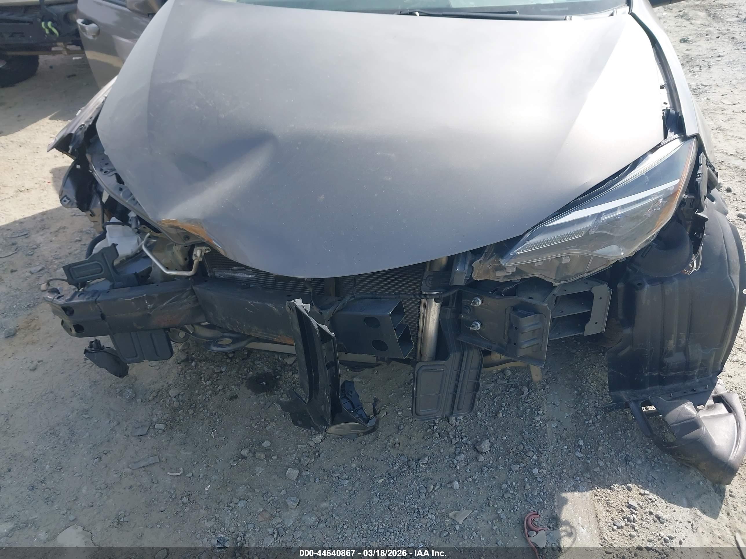 TOYOTA COROLLA image 6