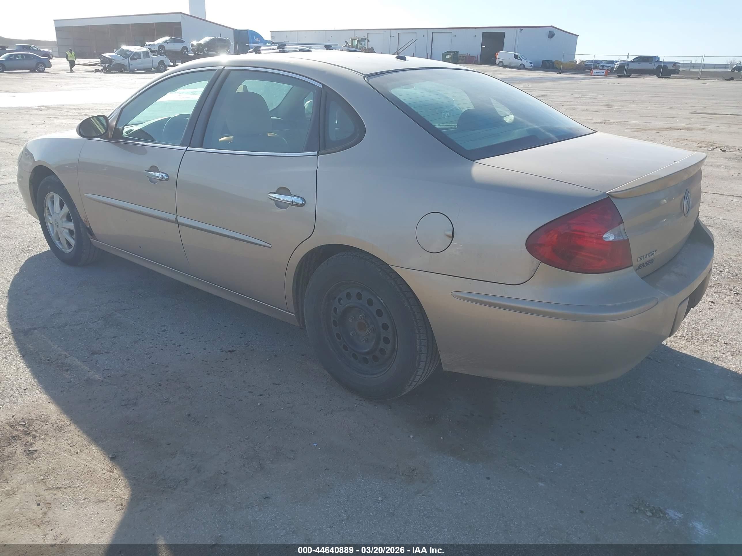 BUICK LACROSSE image 3