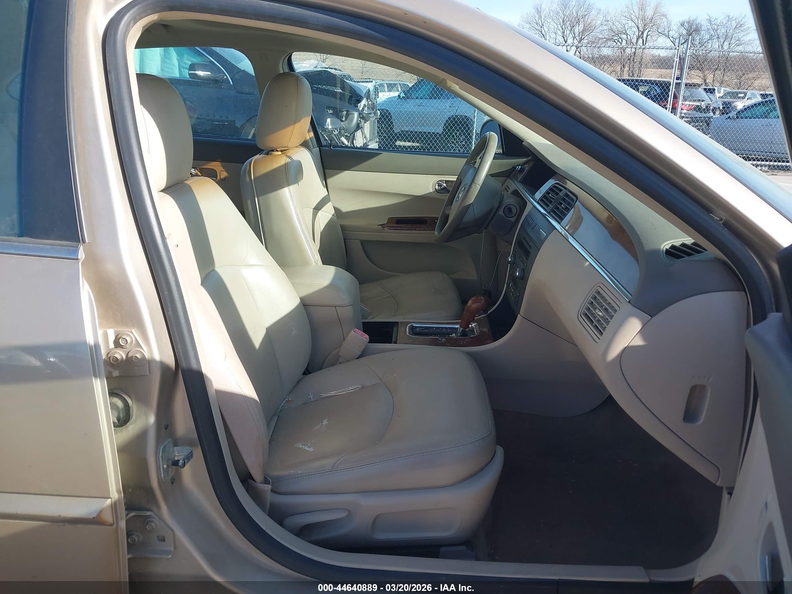 BUICK LACROSSE image 5