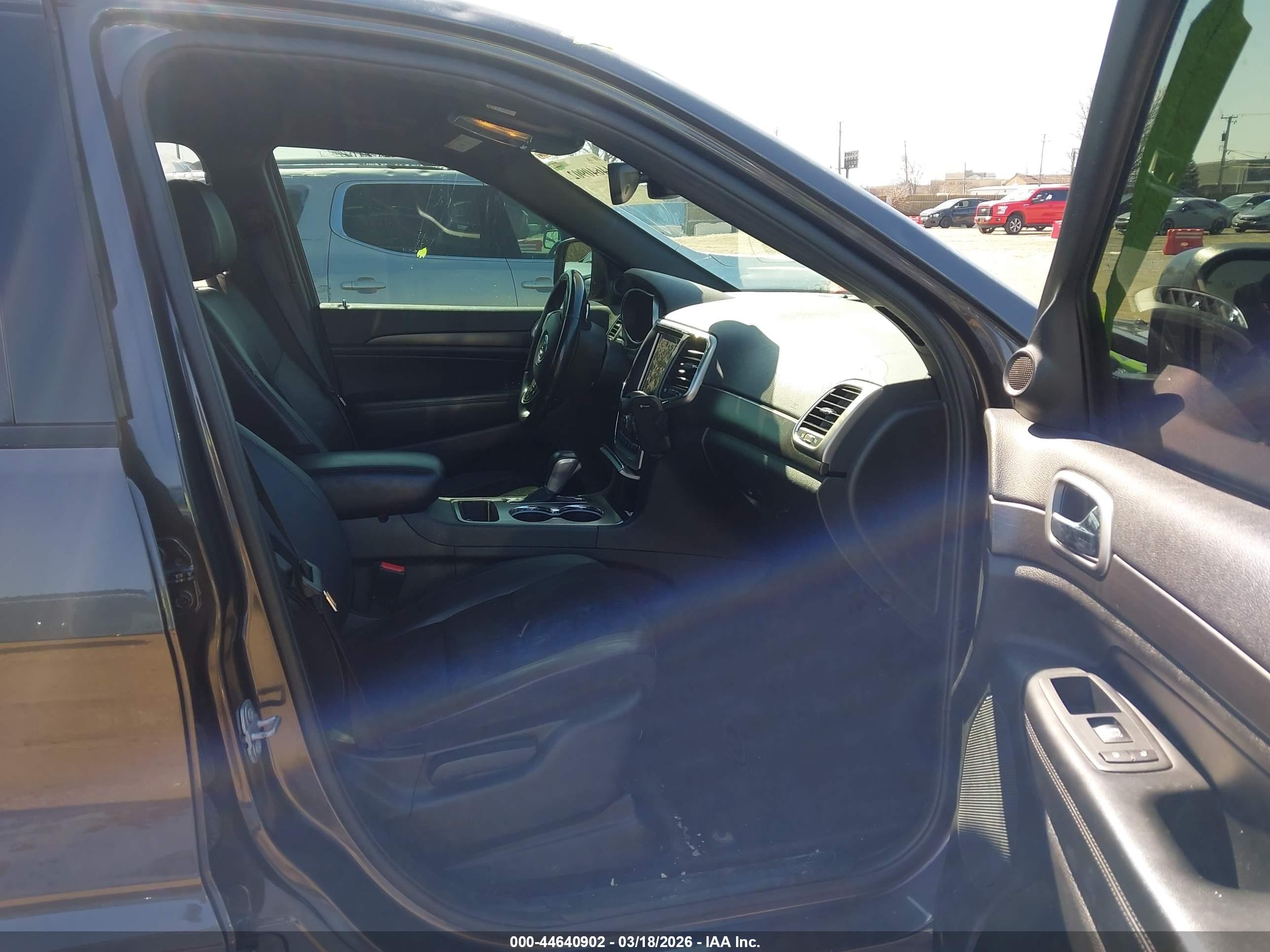 JEEP GRAND image 5