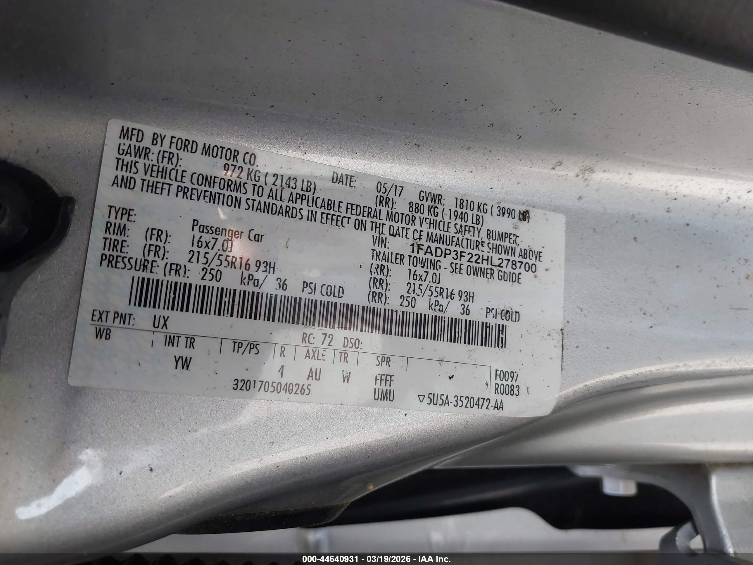 FORD FOCUS image 9