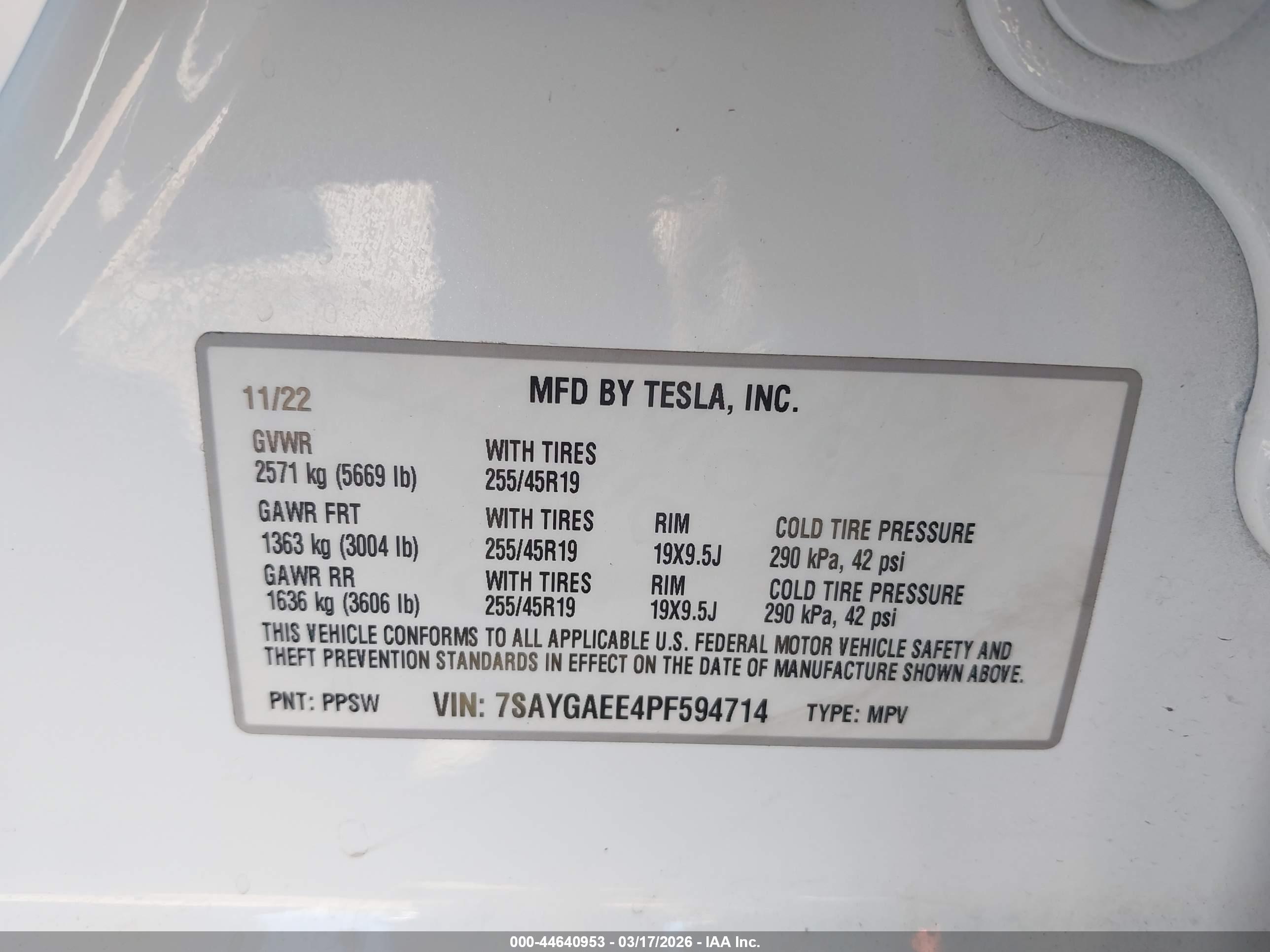 TESLA MODEL image 9