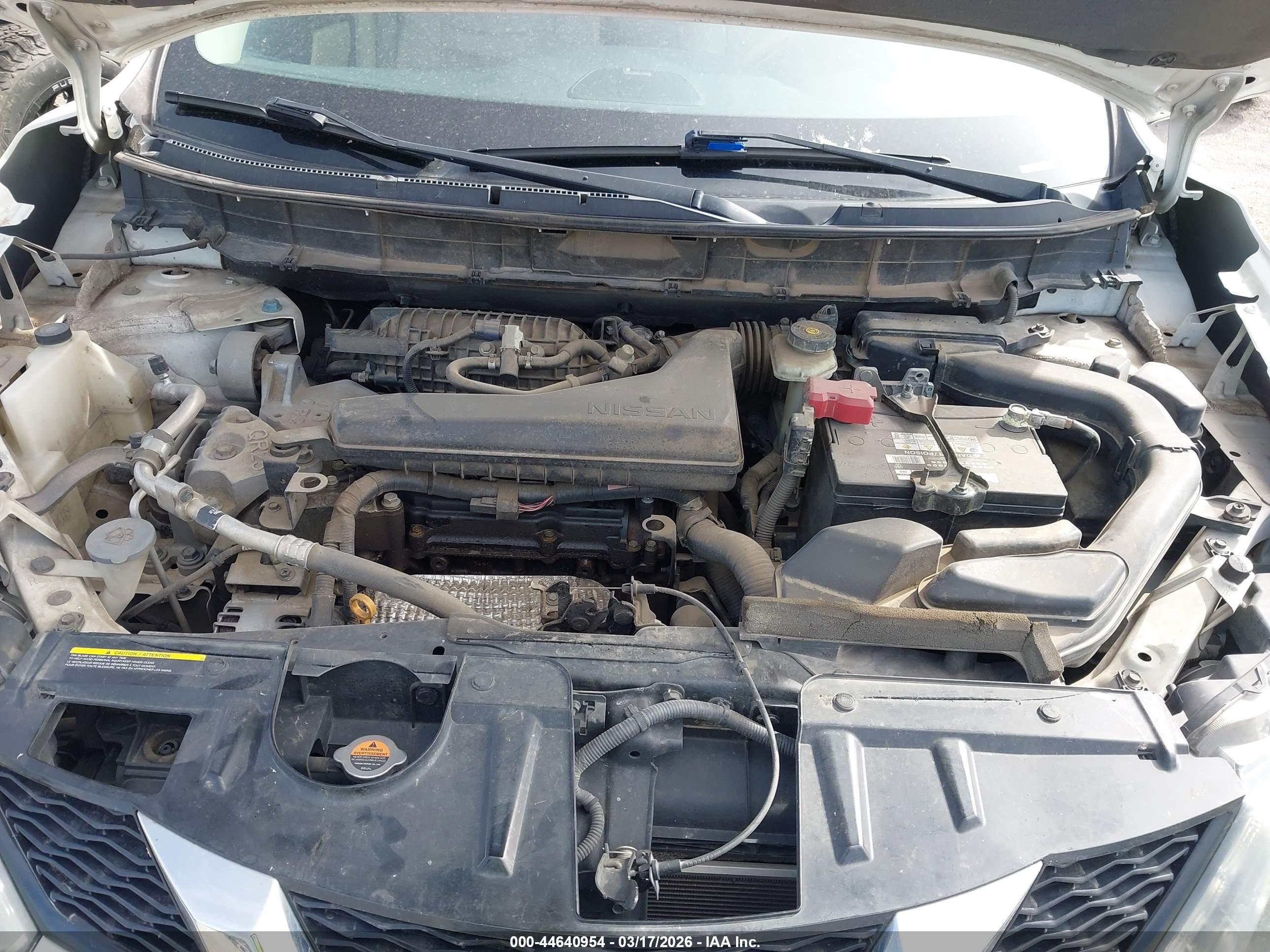 NISSAN ROGUE image 10