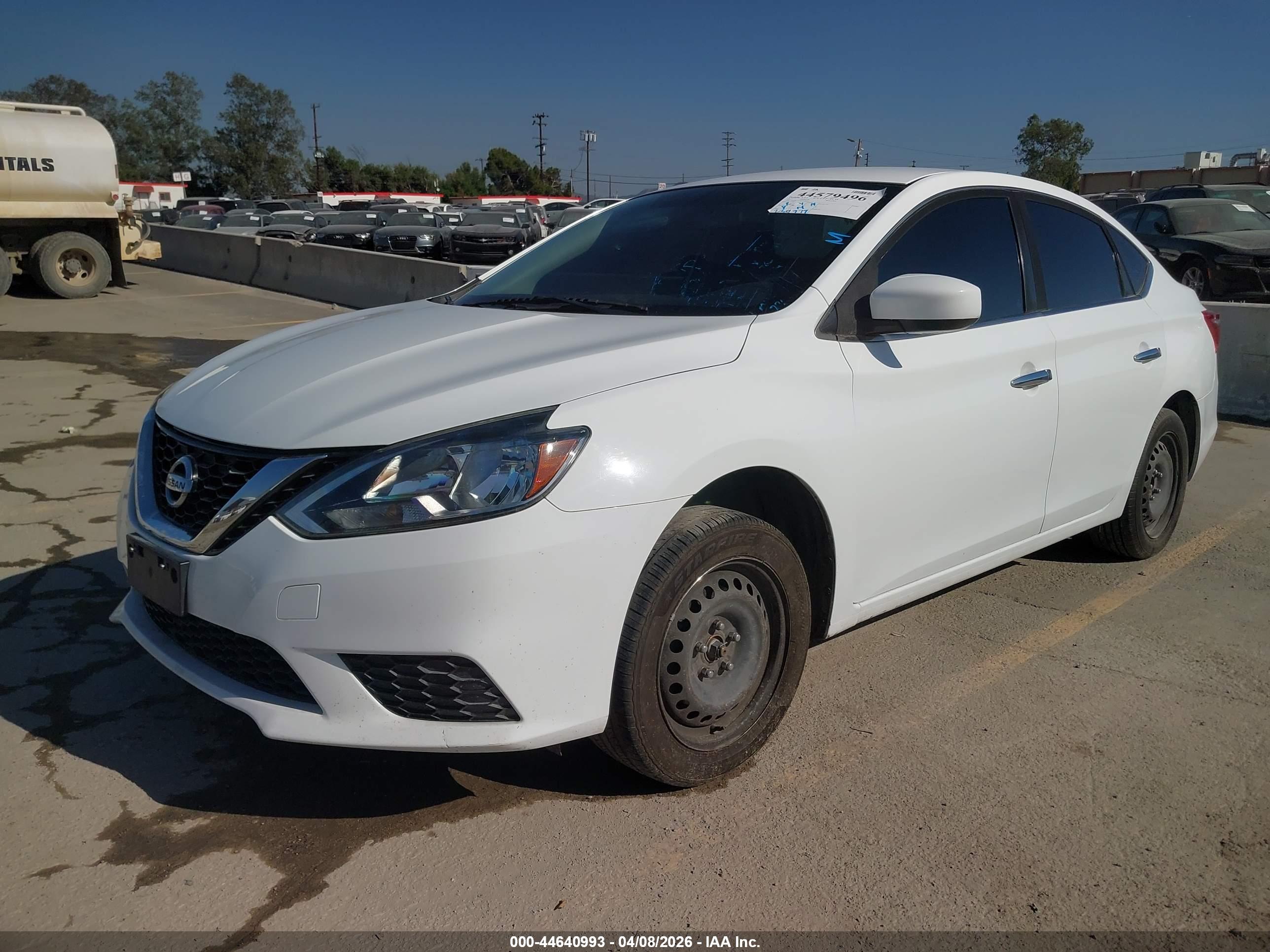 NISSAN SENTRA image 2