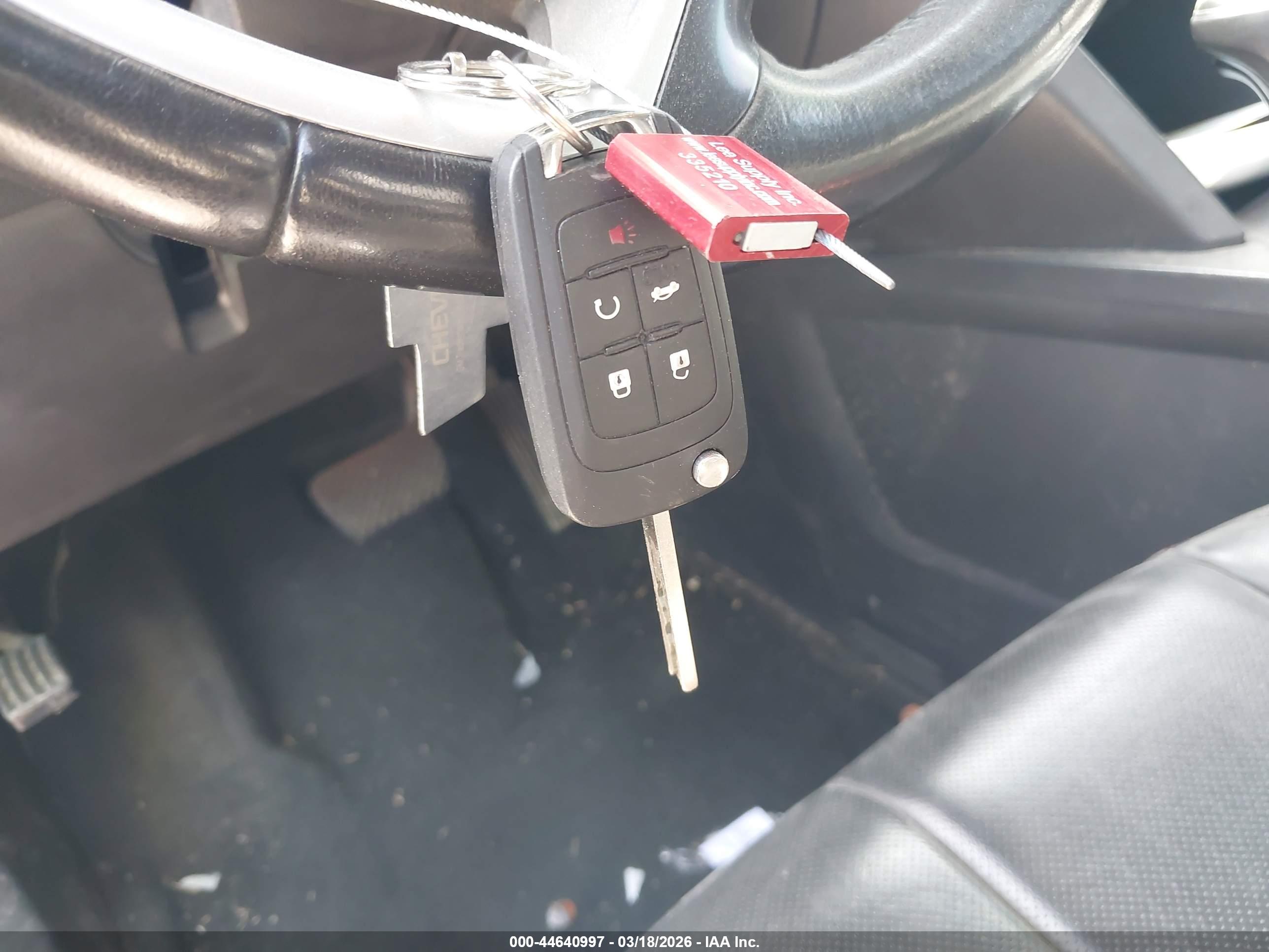 CHEVROLET EQUINOX image 11