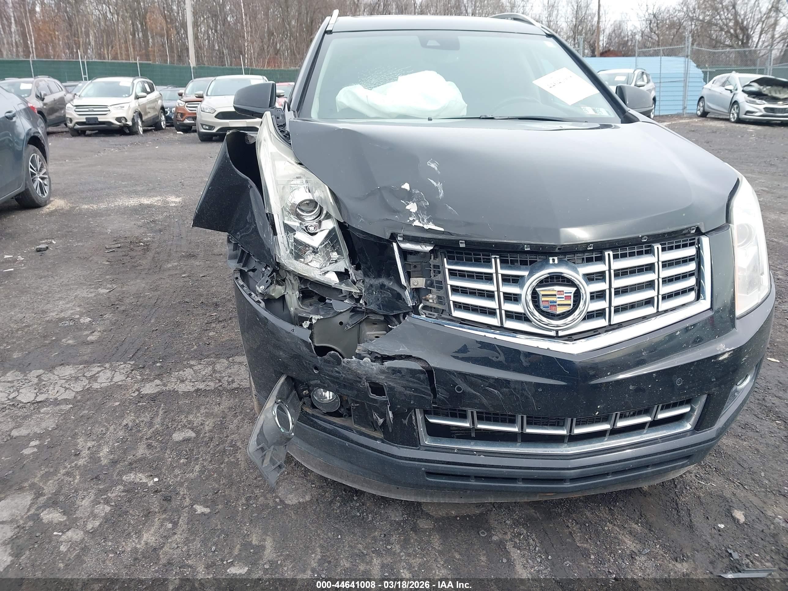 CADILLAC SRX image 6