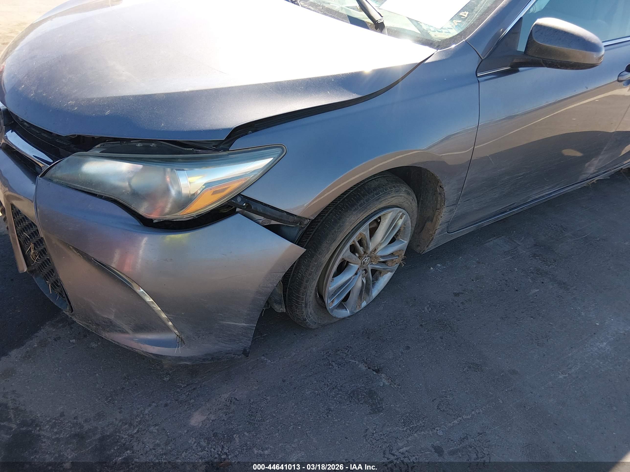 TOYOTA CAMRY image 6