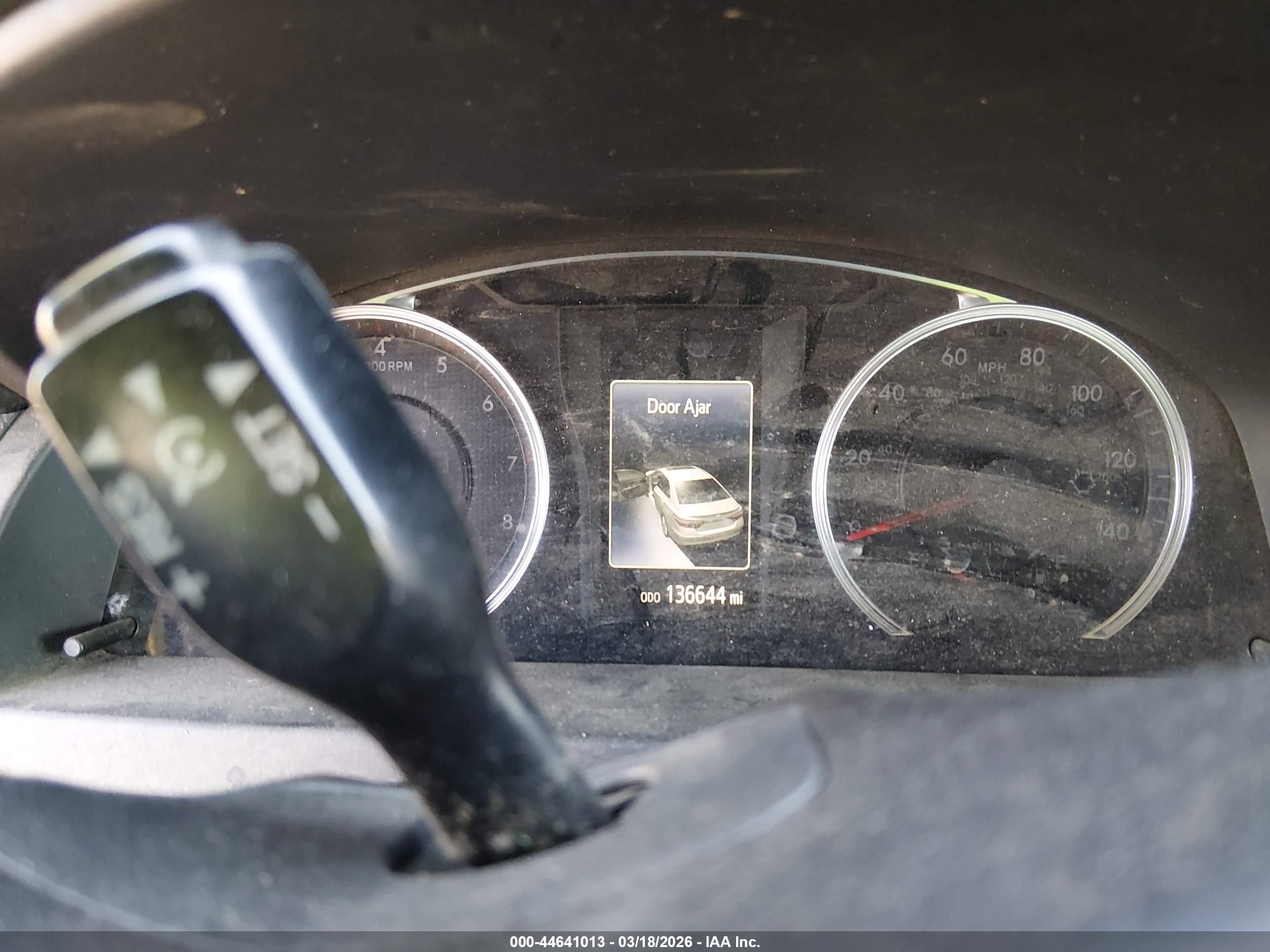 TOYOTA CAMRY image 7