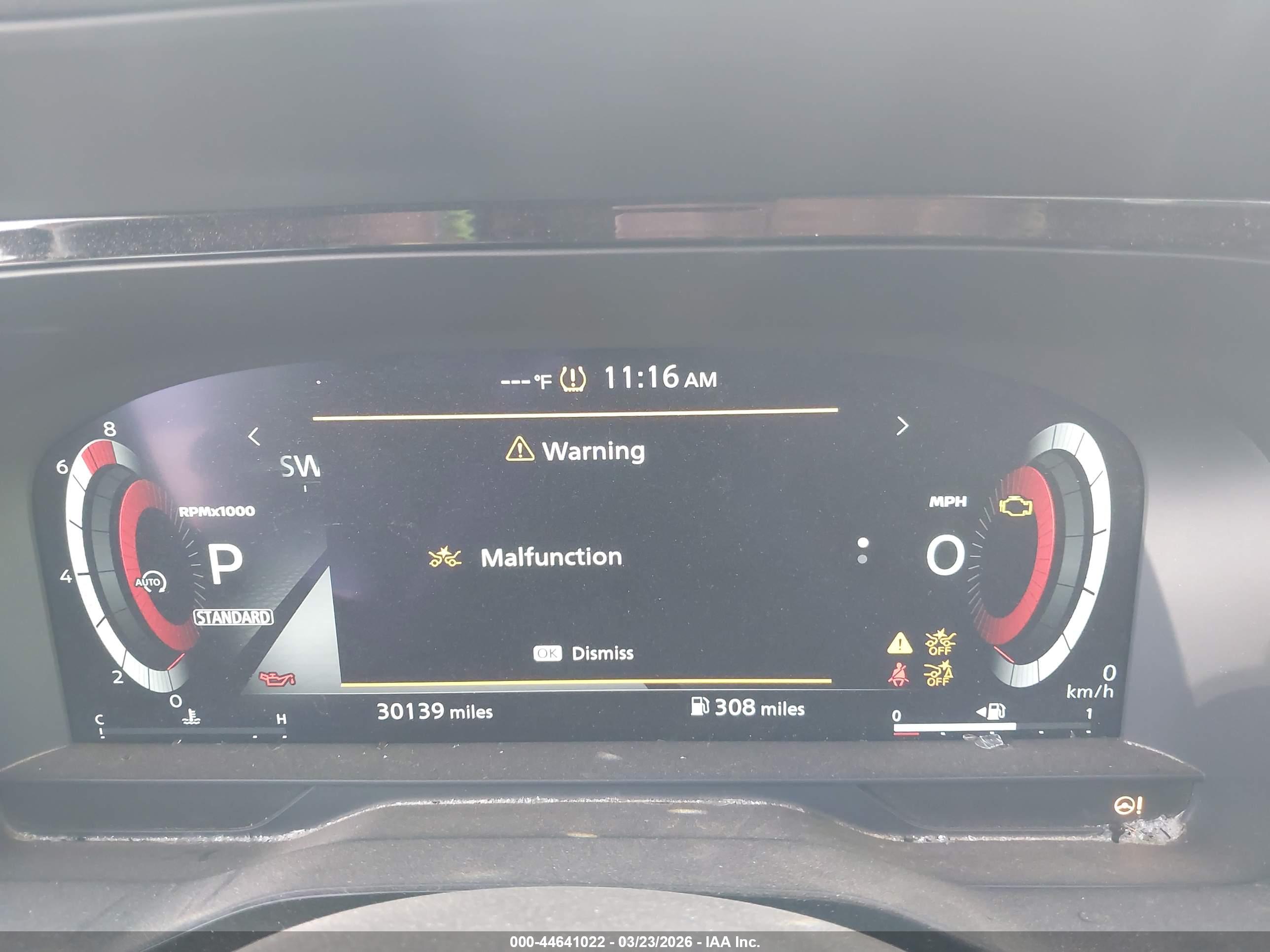 NISSAN PATHFINDER image 7