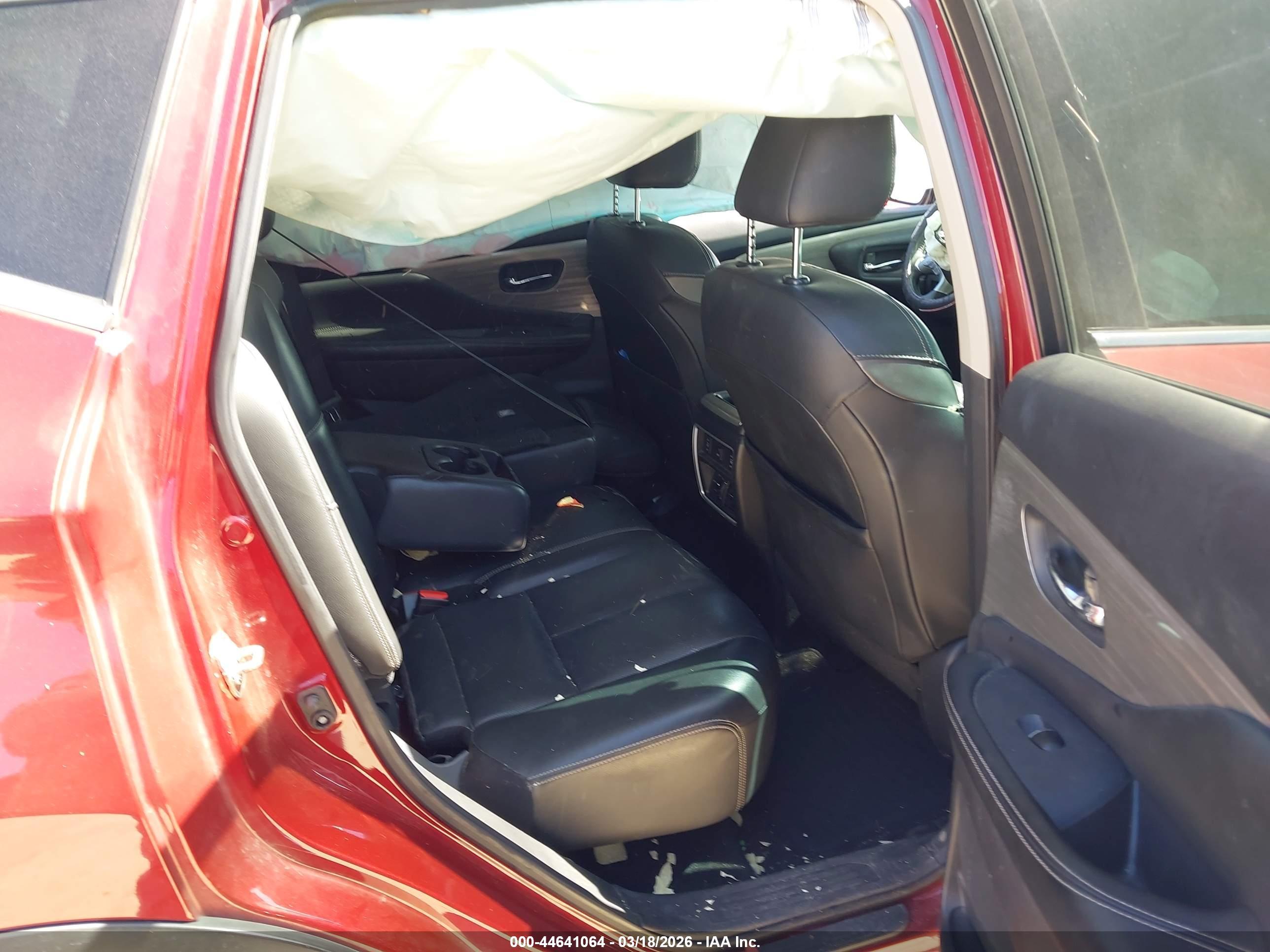 NISSAN MURANO image 8