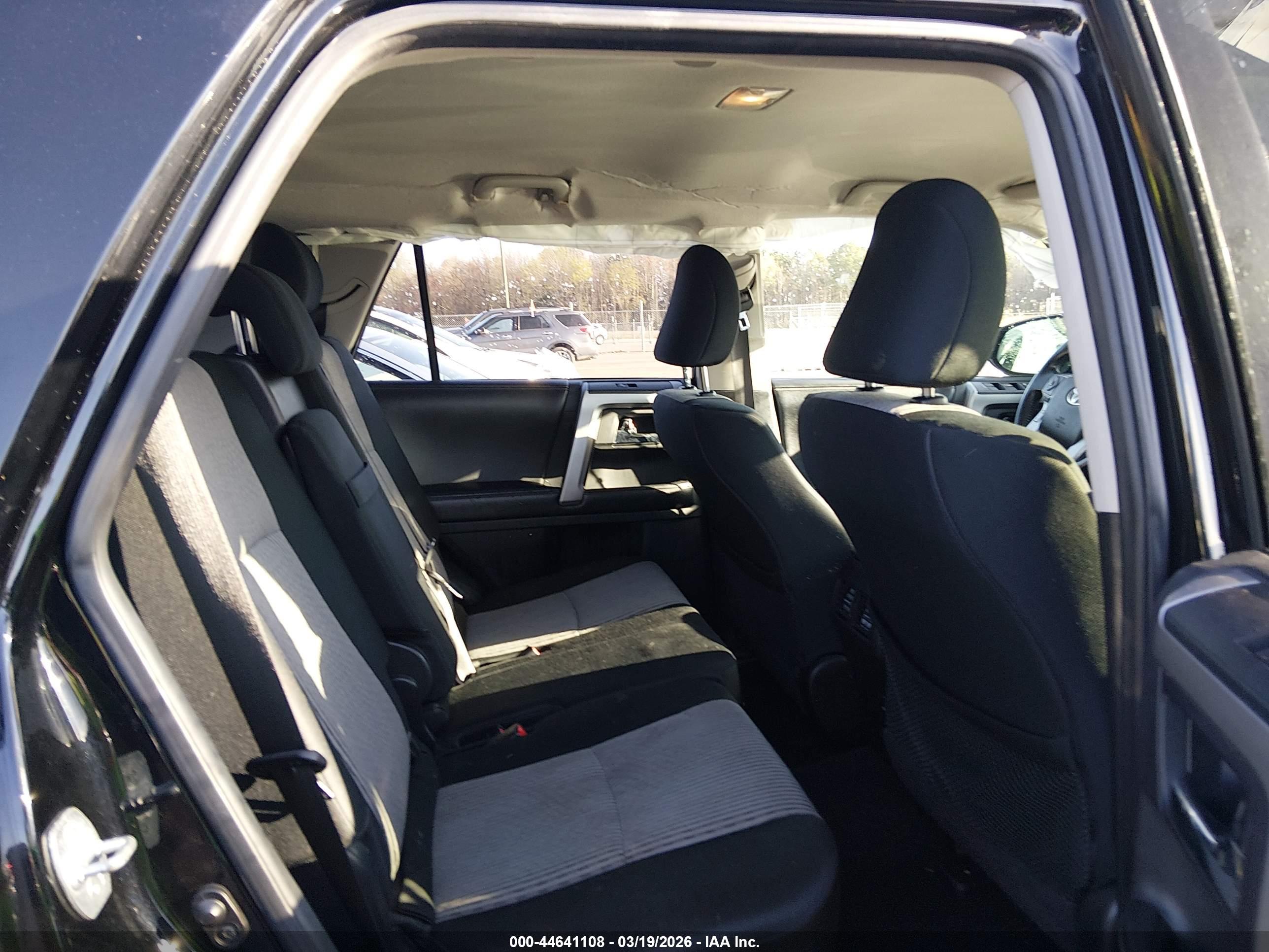 TOYOTA 4RUNNER image 8