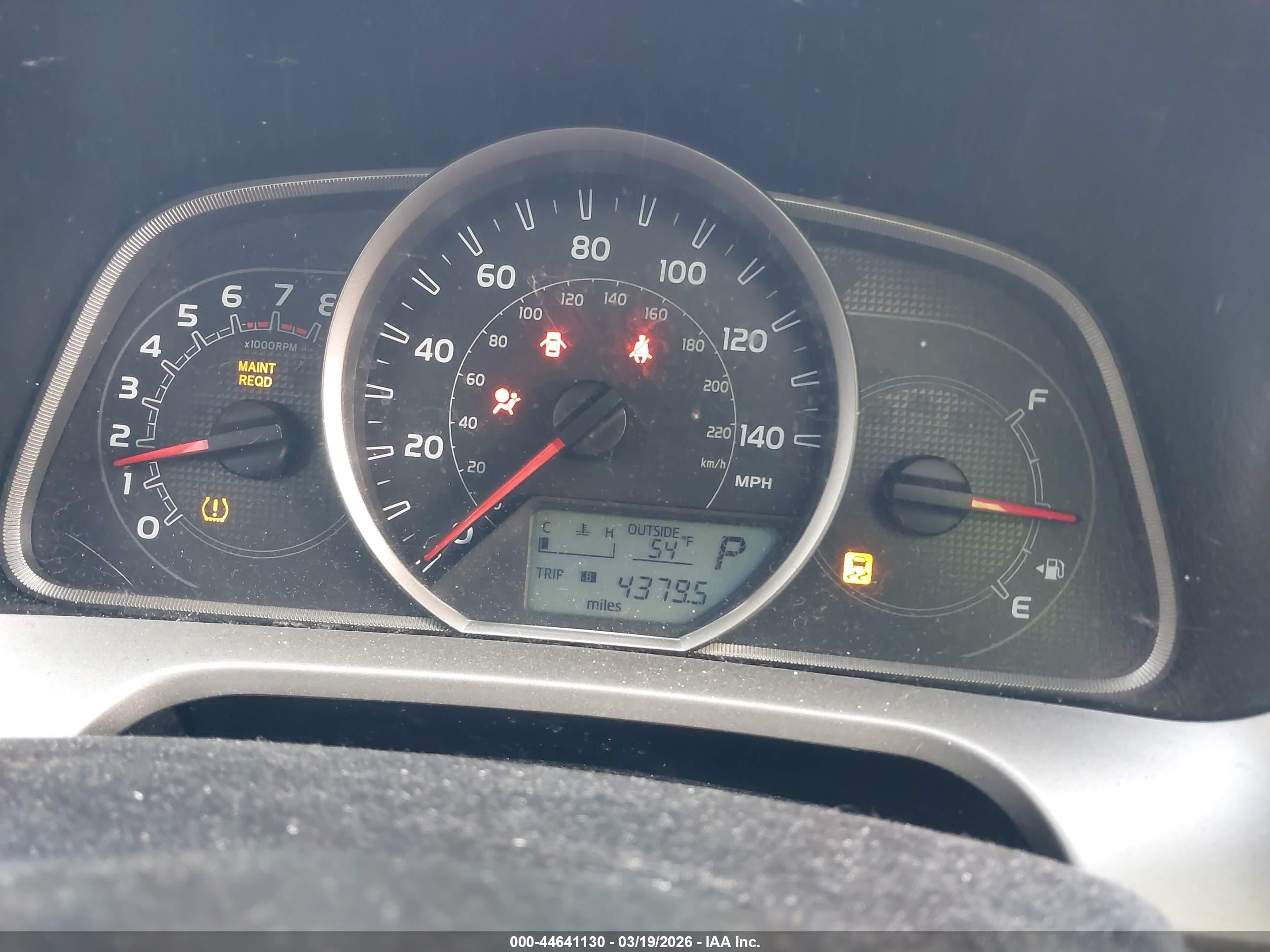 TOYOTA RAV4 image 7