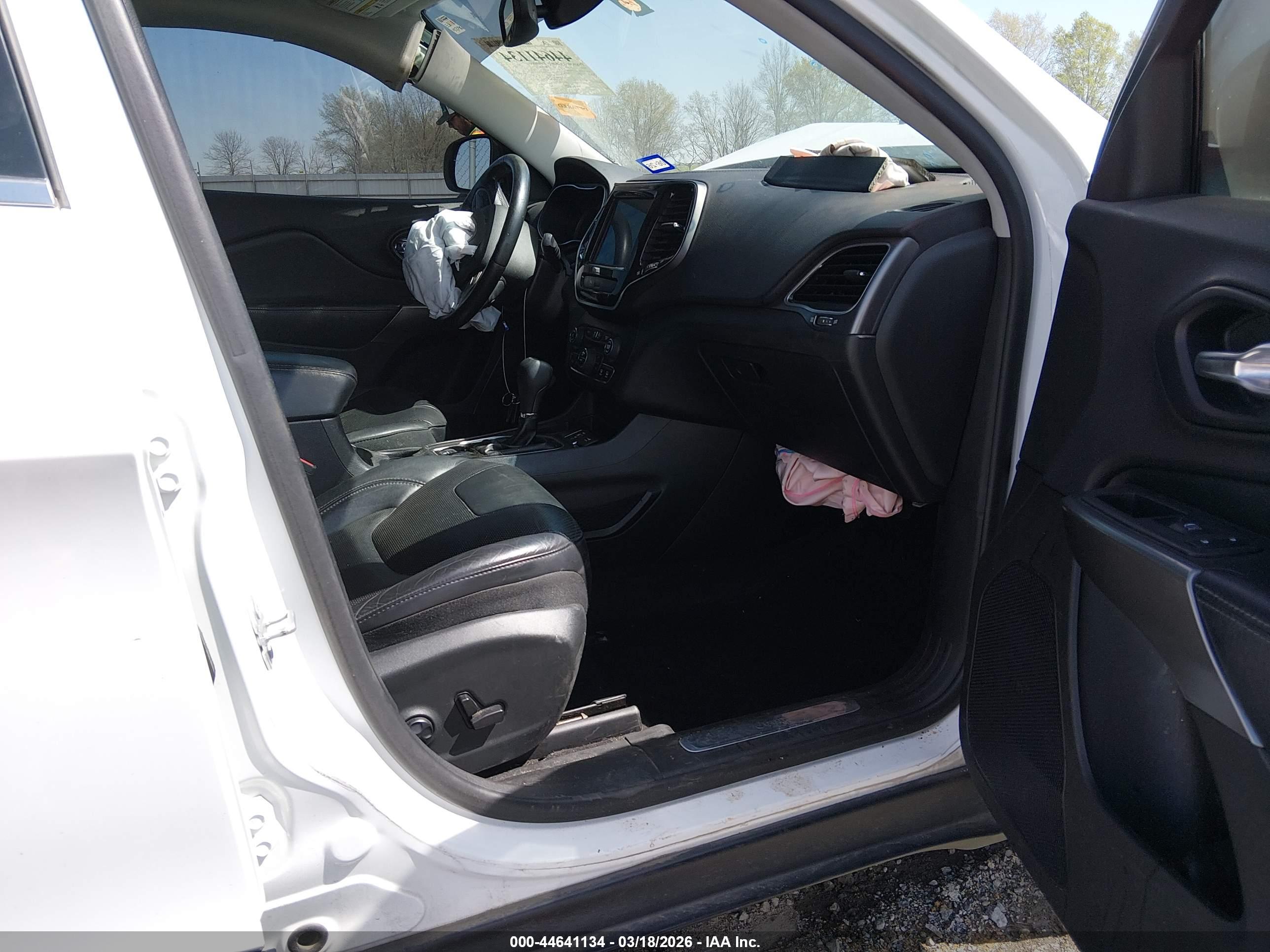 JEEP CHEROKEE image 5