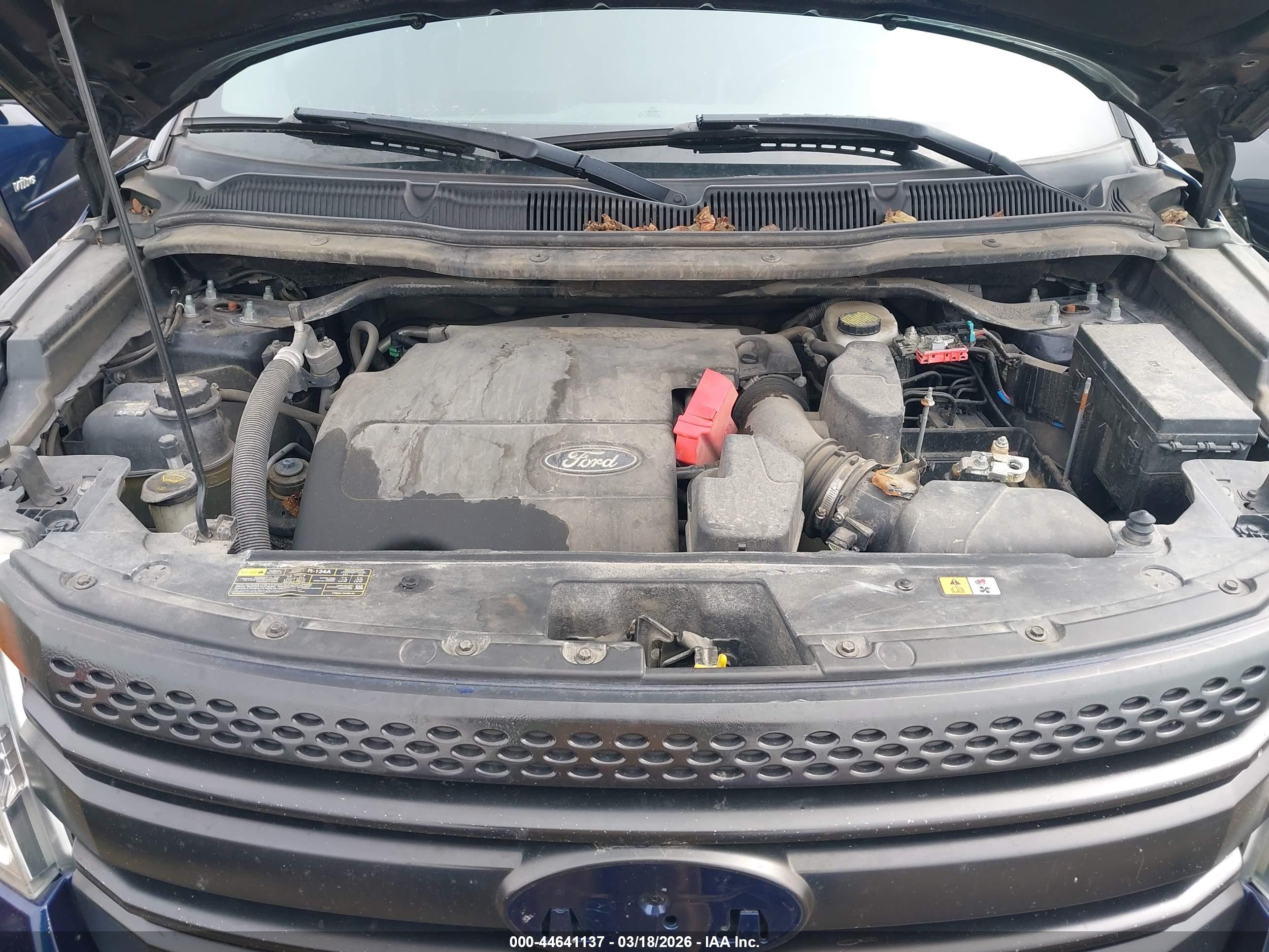 FORD EXPLORER image 10
