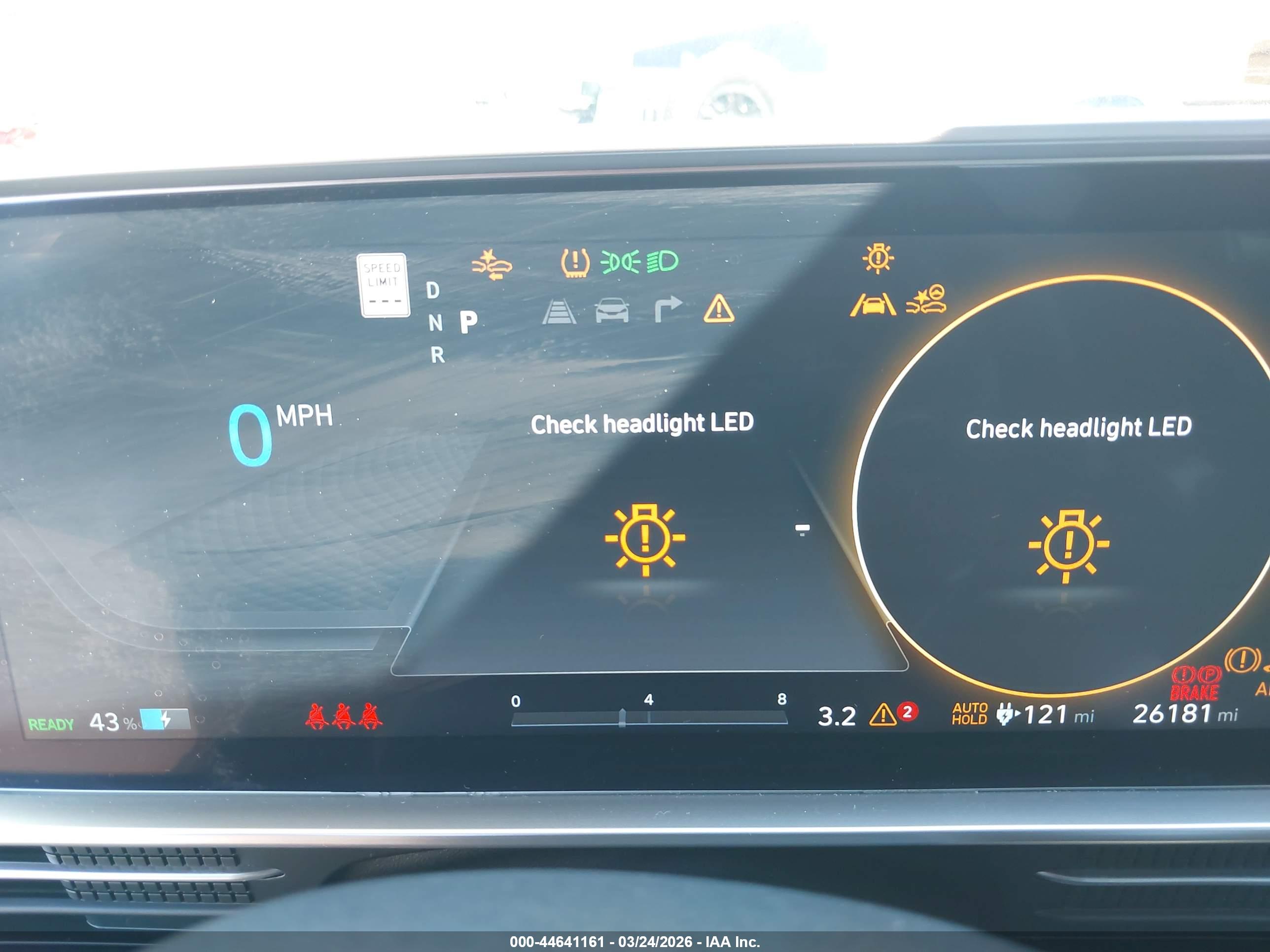 HYUNDAI IONIQ image 7