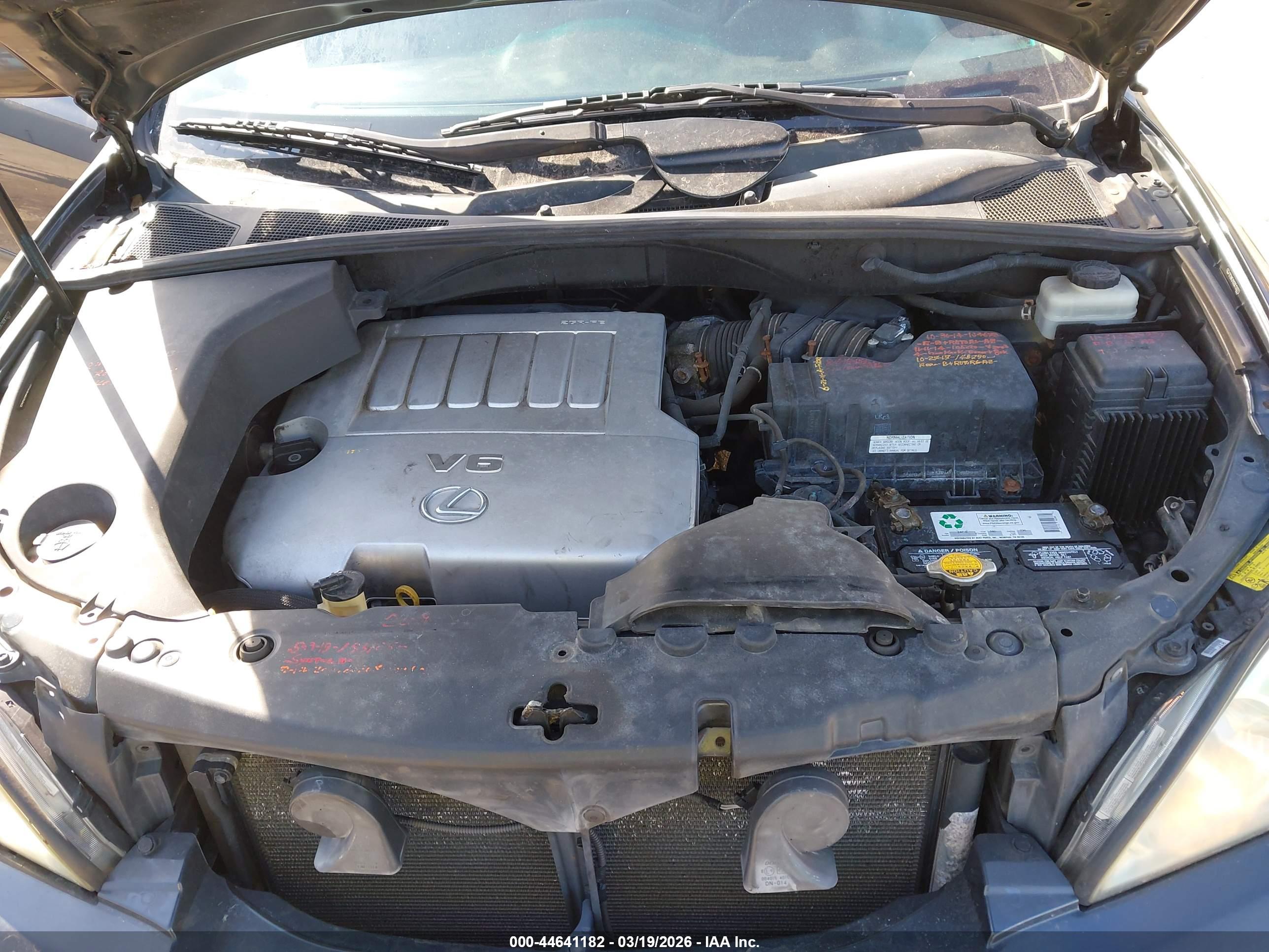 LEXUS RX image 10