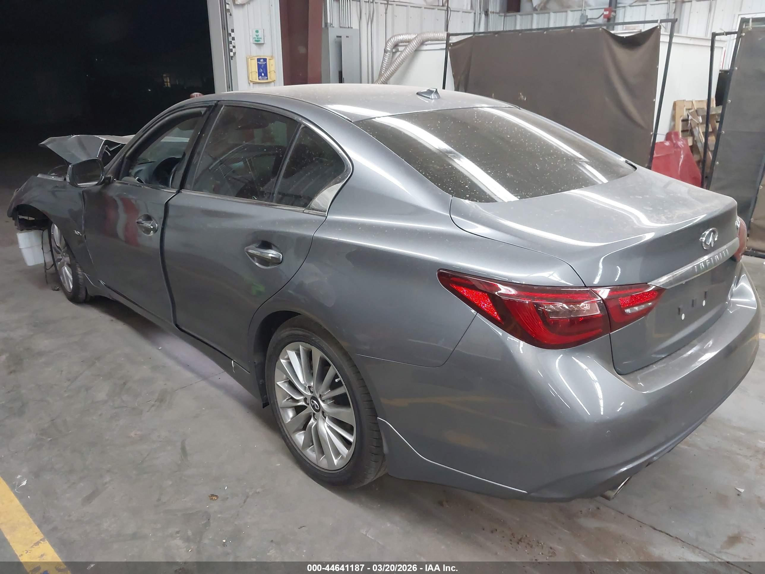 INFINITI Q50 image 3