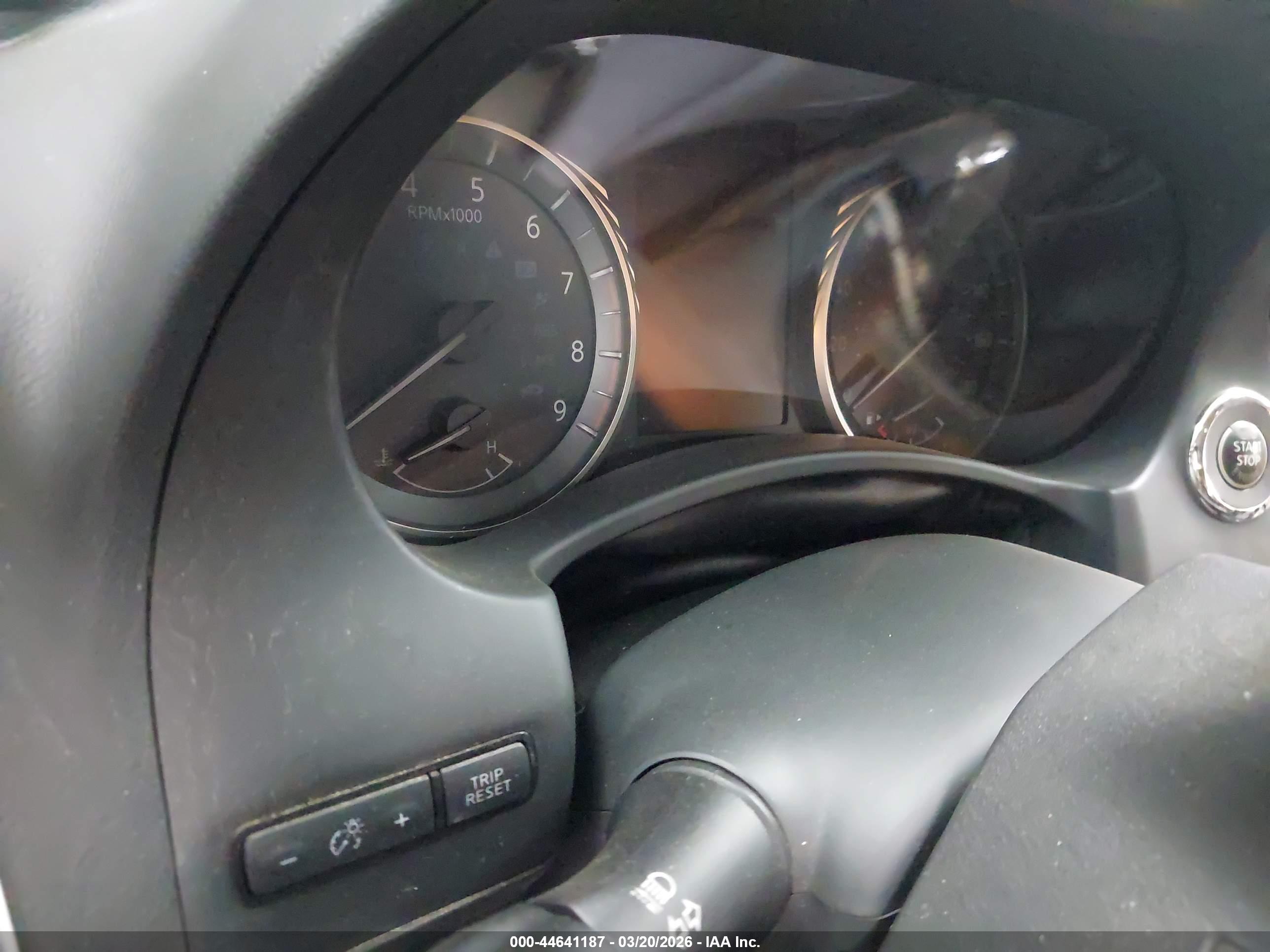 INFINITI Q50 image 7