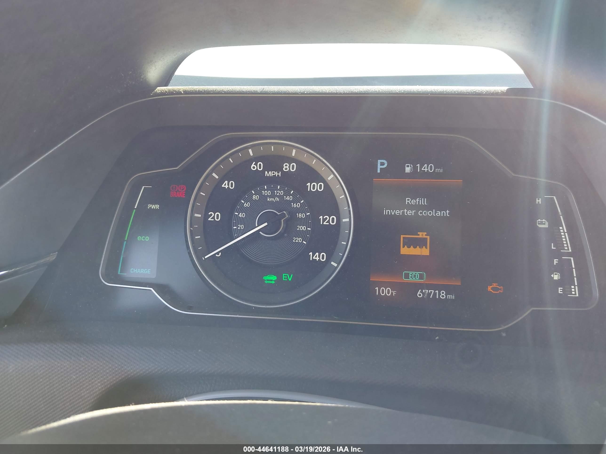 HYUNDAI IONIQ image 7