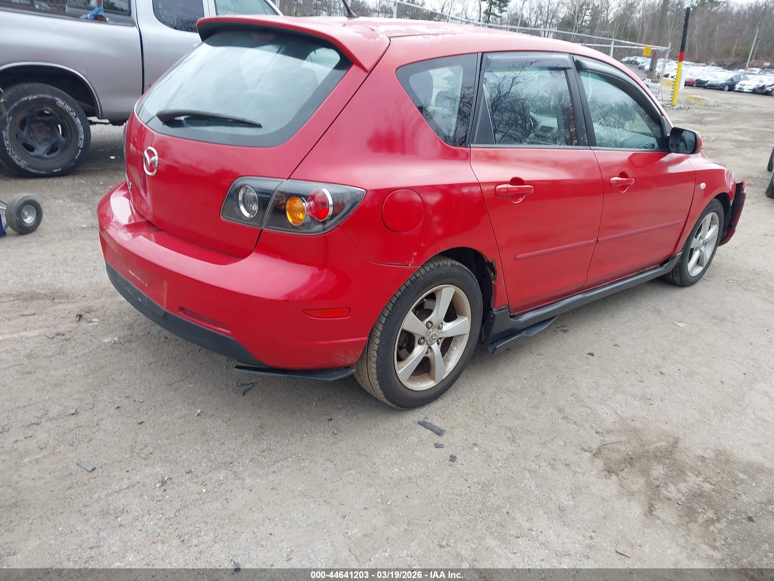 MAZDA MAZDA3 image 4