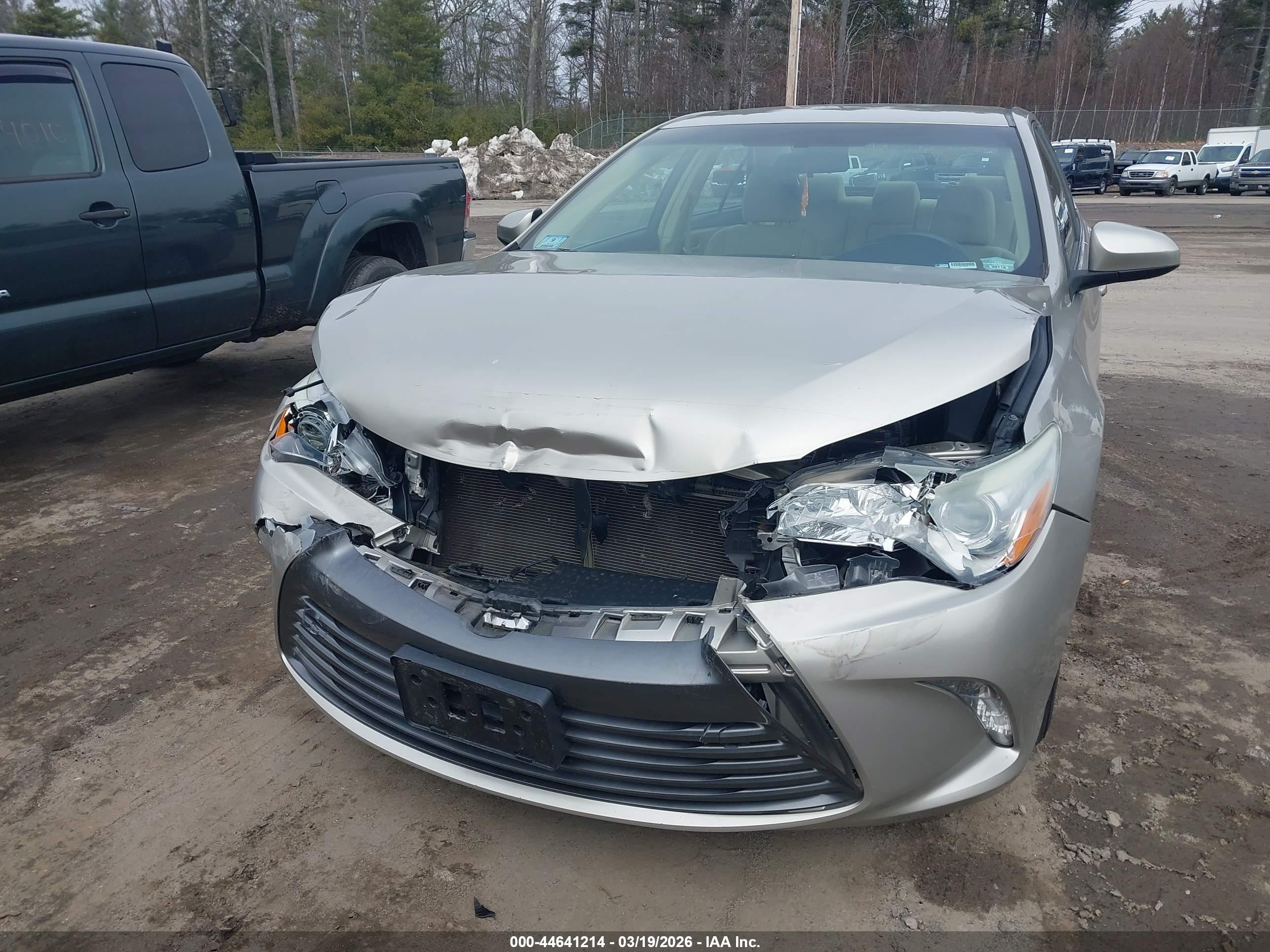 TOYOTA CAMRY image 6