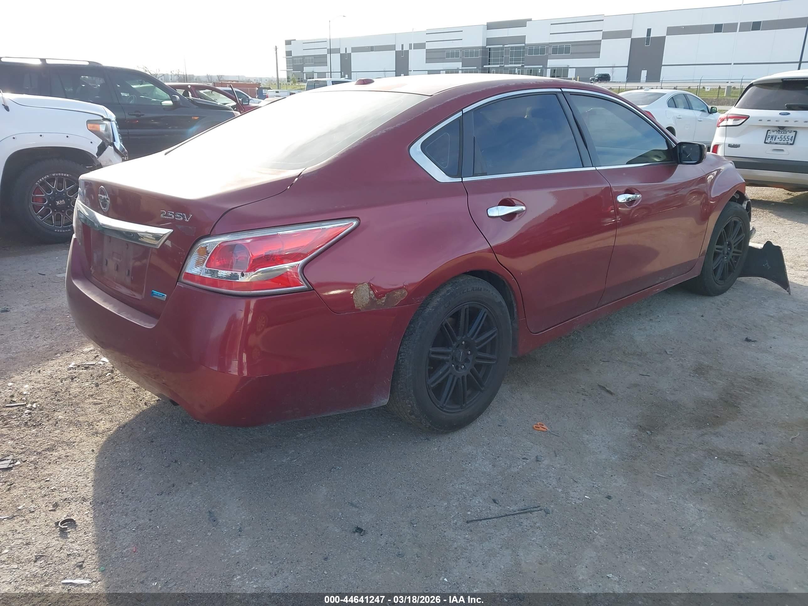NISSAN ALTIMA image 4