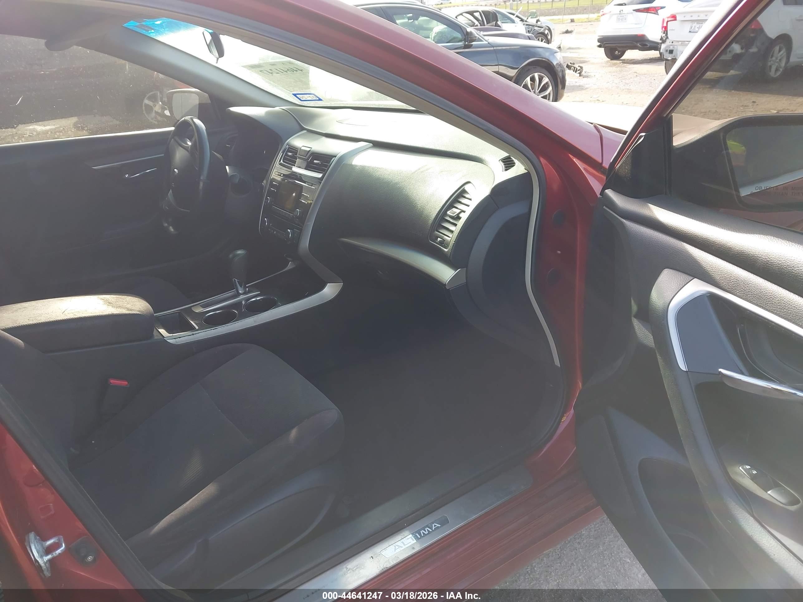 NISSAN ALTIMA image 5