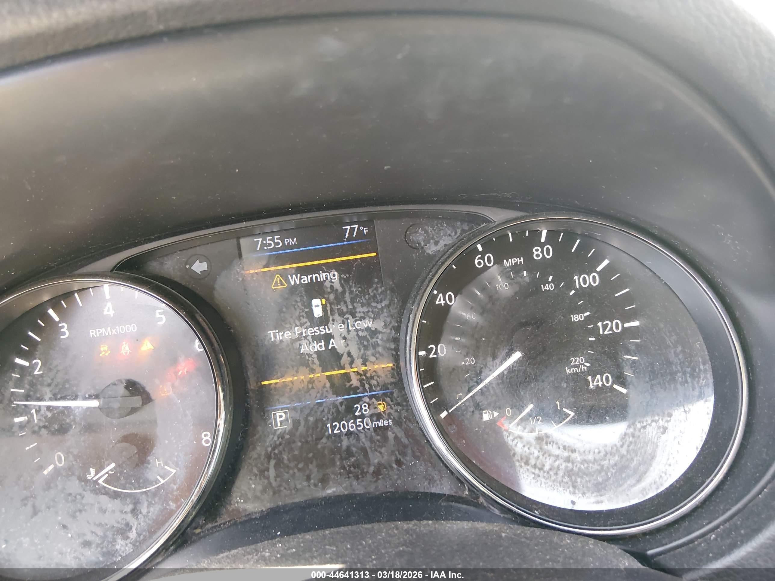 NISSAN ROGUE image 7
