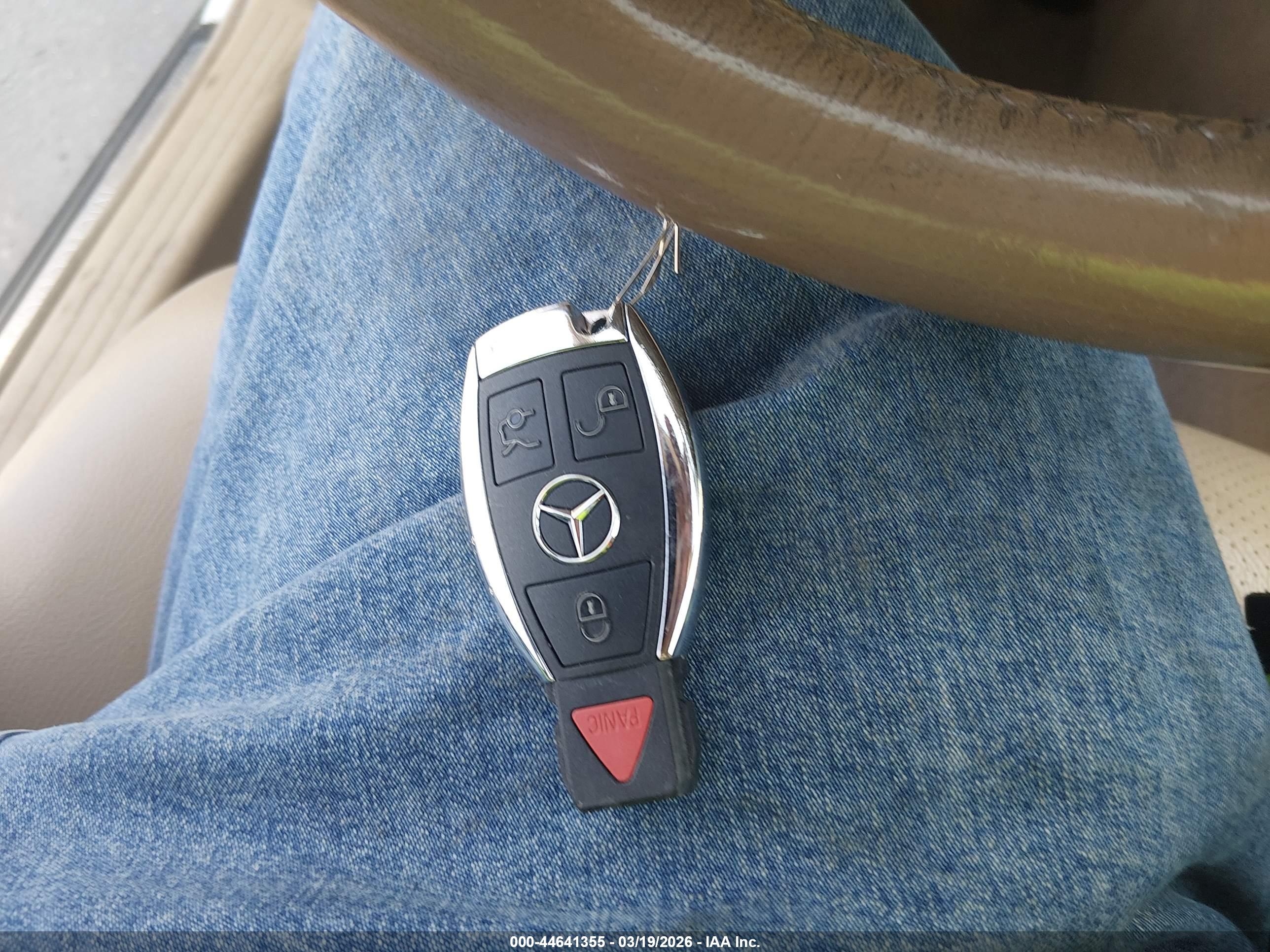MERCEDES-BENZ C image 11
