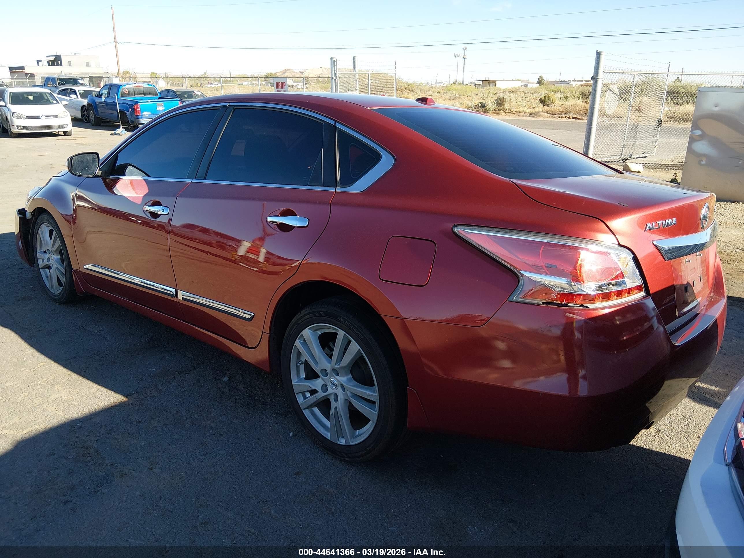 NISSAN ALTIMA image 3