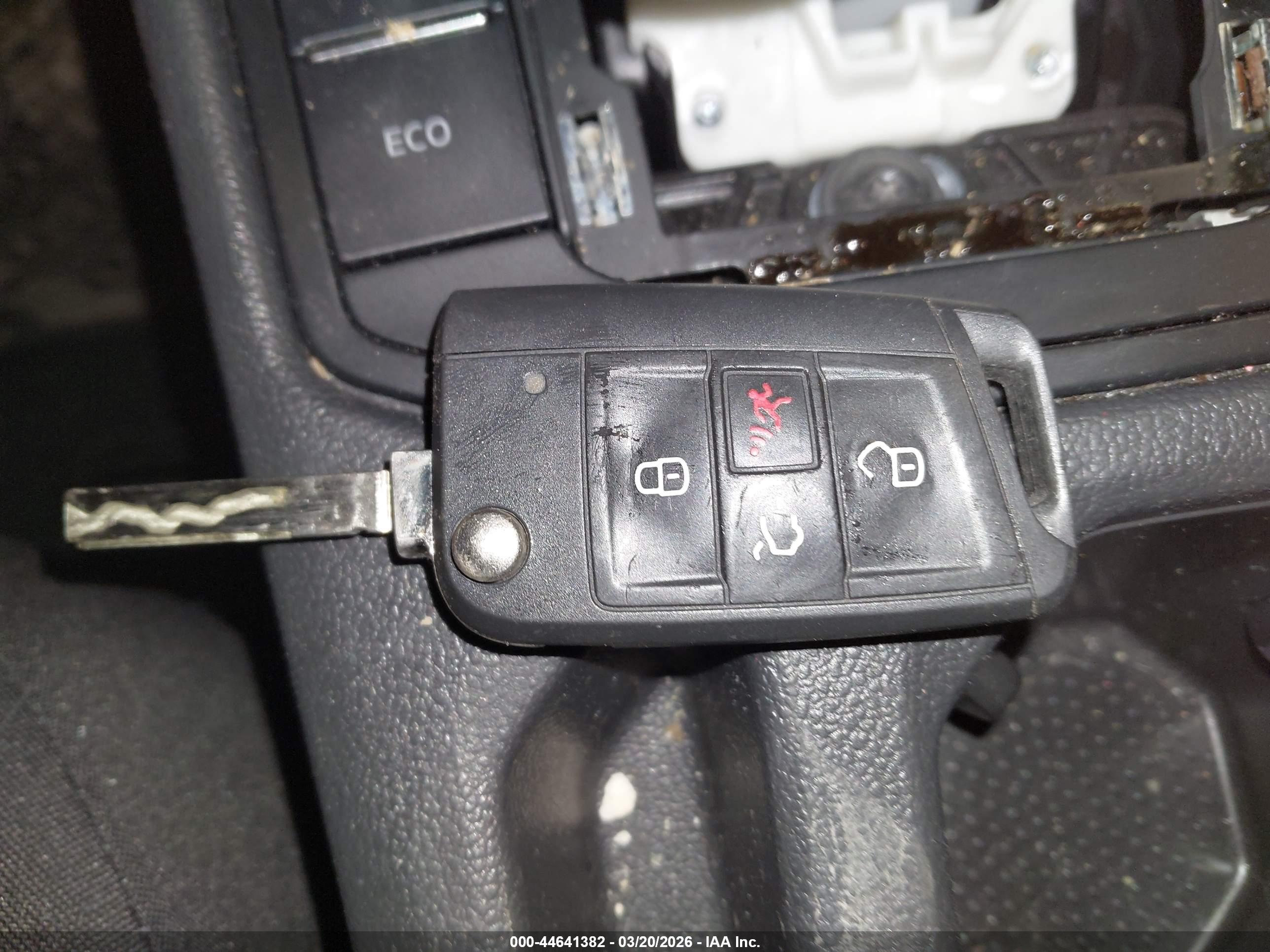 VOLKSWAGEN JETTA image 11