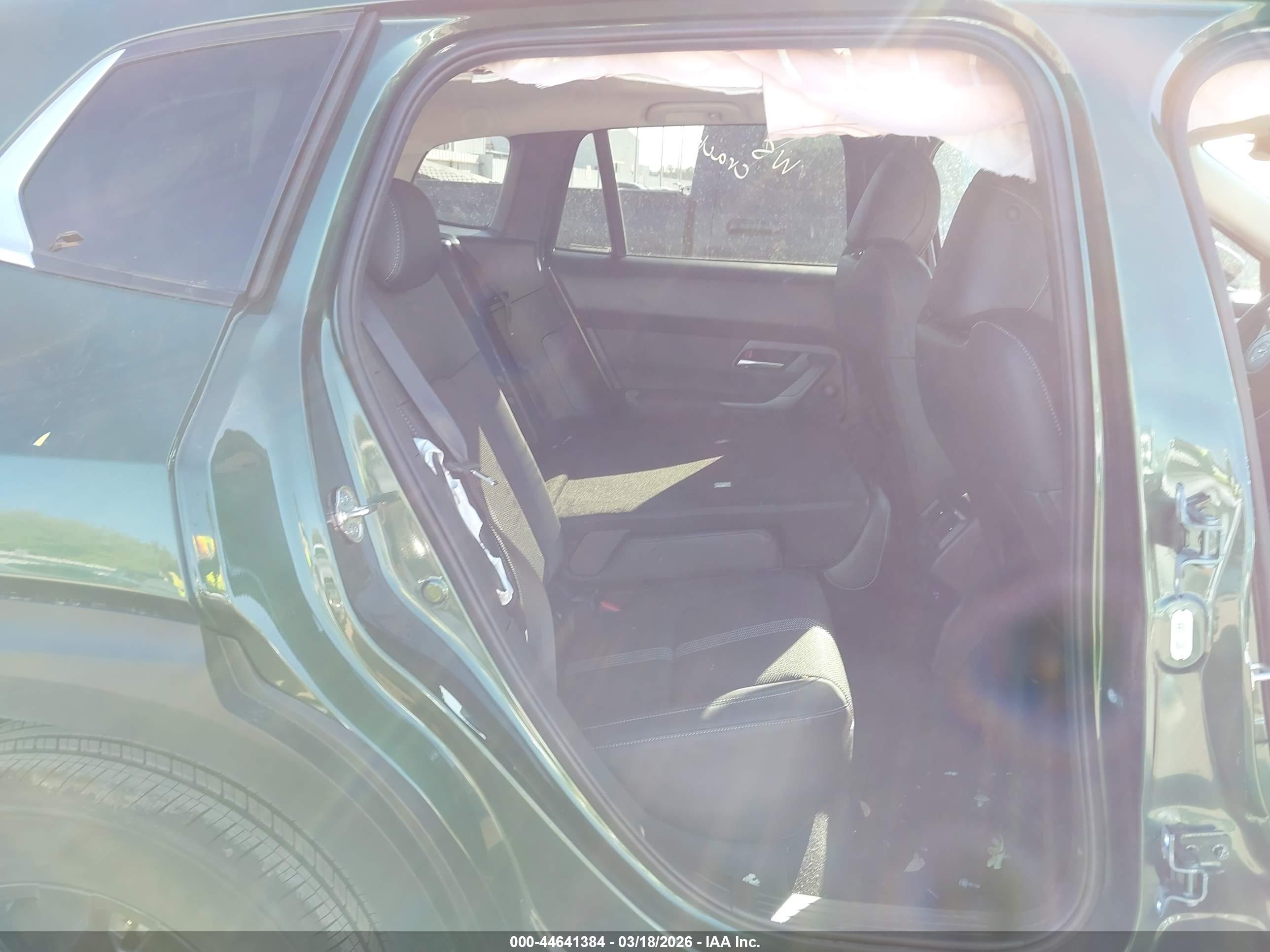 MAZDA CX-50 image 8