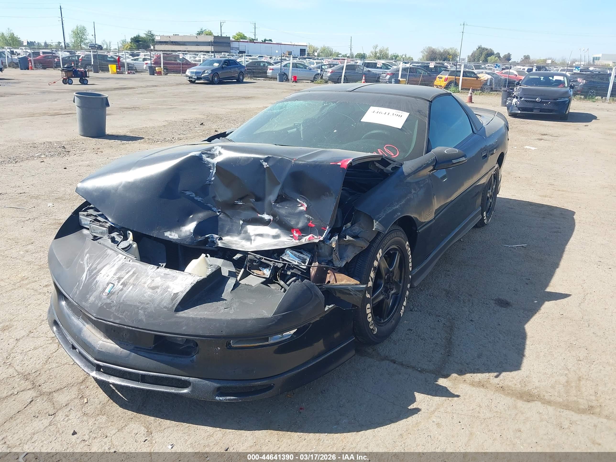 CHEVROLET CAMARO image 6